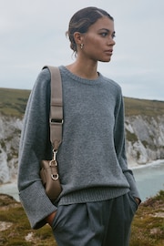 Reiss Taupe Clea Leather Crossbody Bag - Image 2 of 7