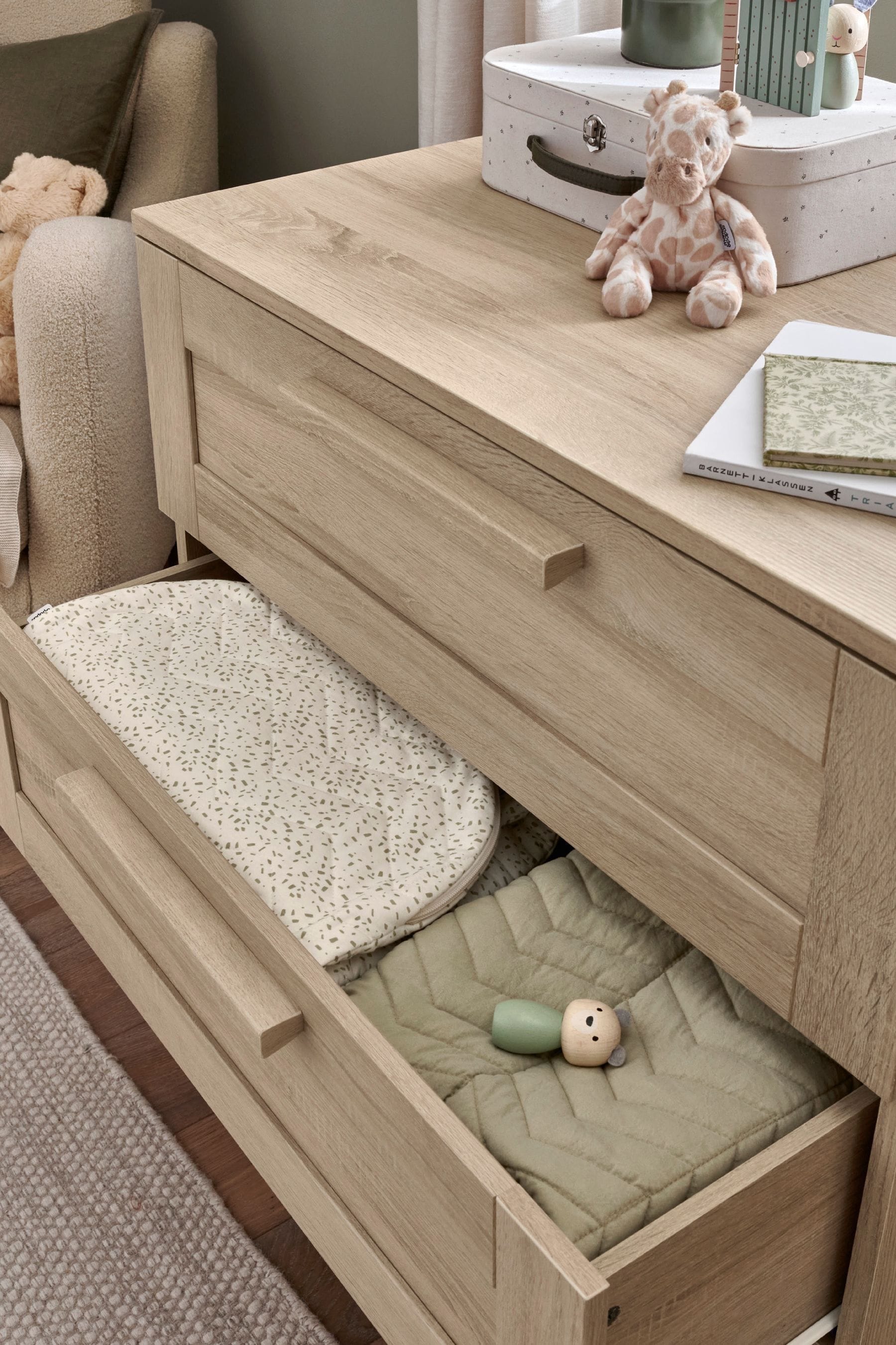 Mamas and papas atlas 3 piece nursery furniture set oak cheap