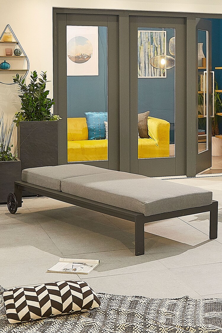Nova Outdoor Living Grey Alessandria Sunlounger And Side Table Set - Image 4 of 4