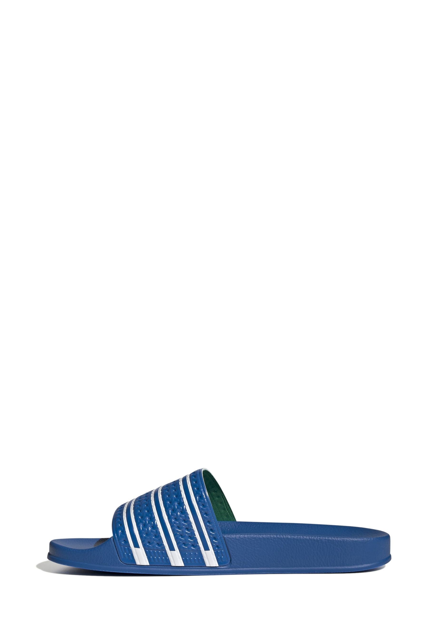 Adidas classic slippers 2025