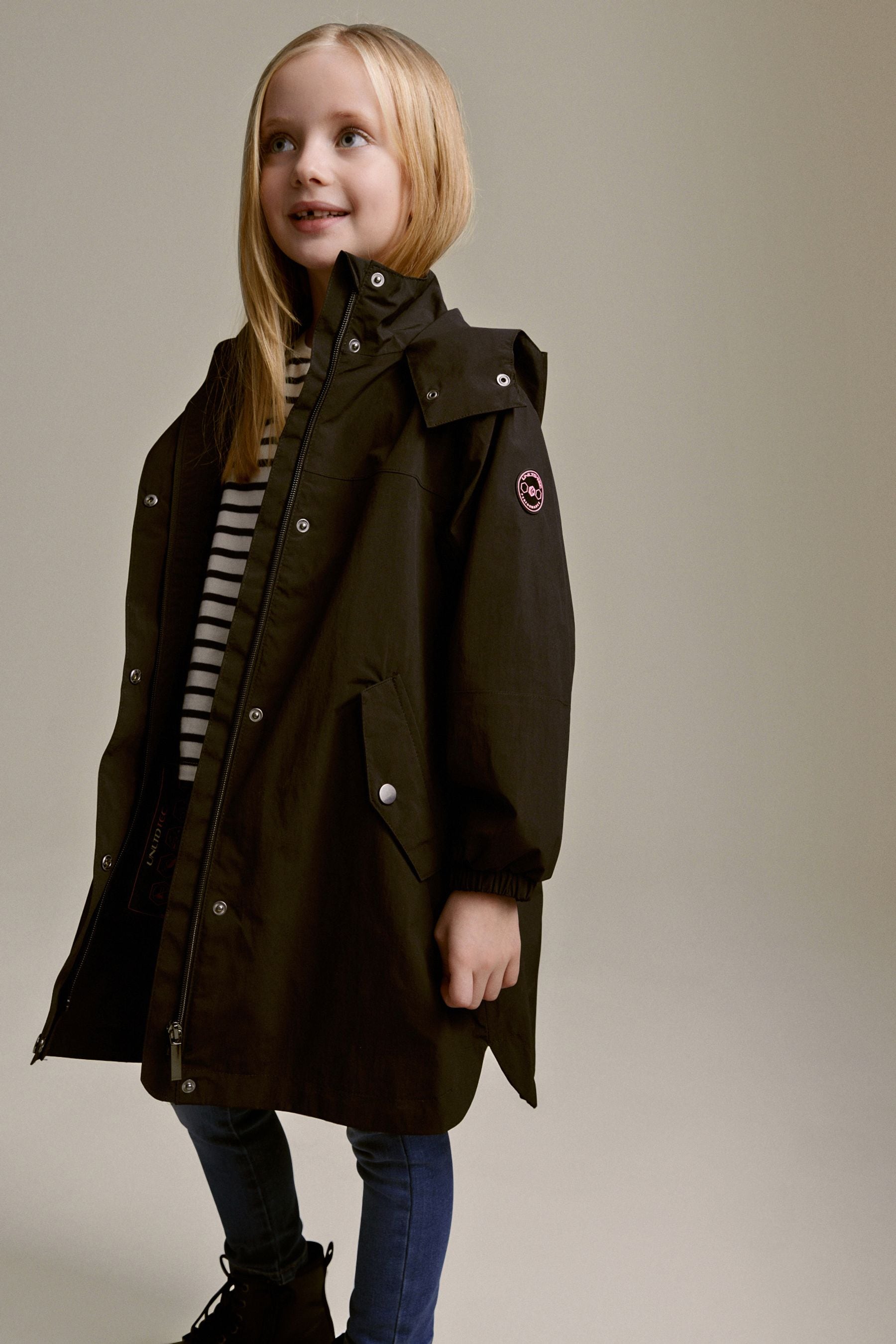 Black cagoule jacket deals