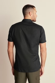 Black Standard Collar Linen Blend Short Sleeve Shirt - Image 3 of 8