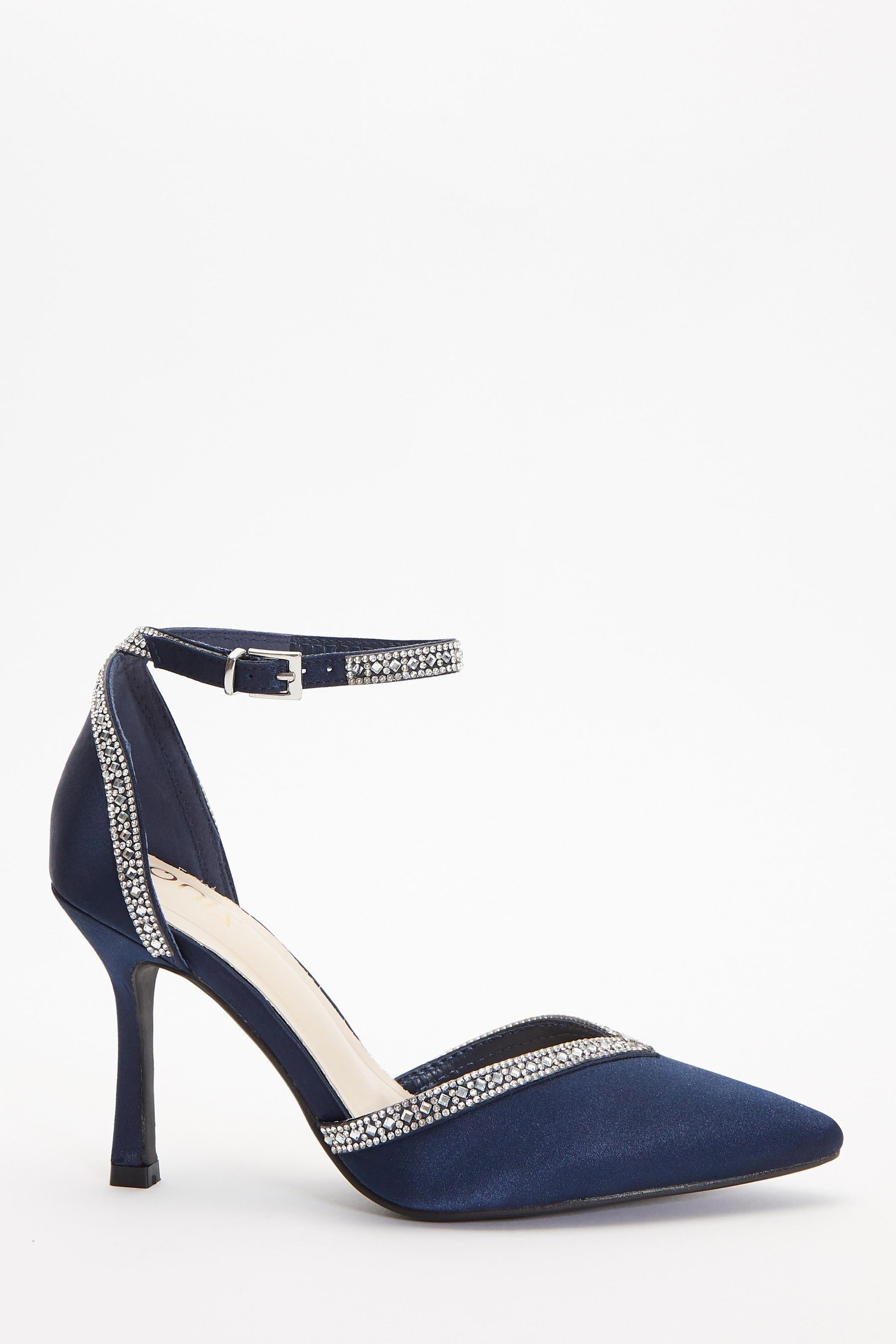 Quiz clothing shoes online