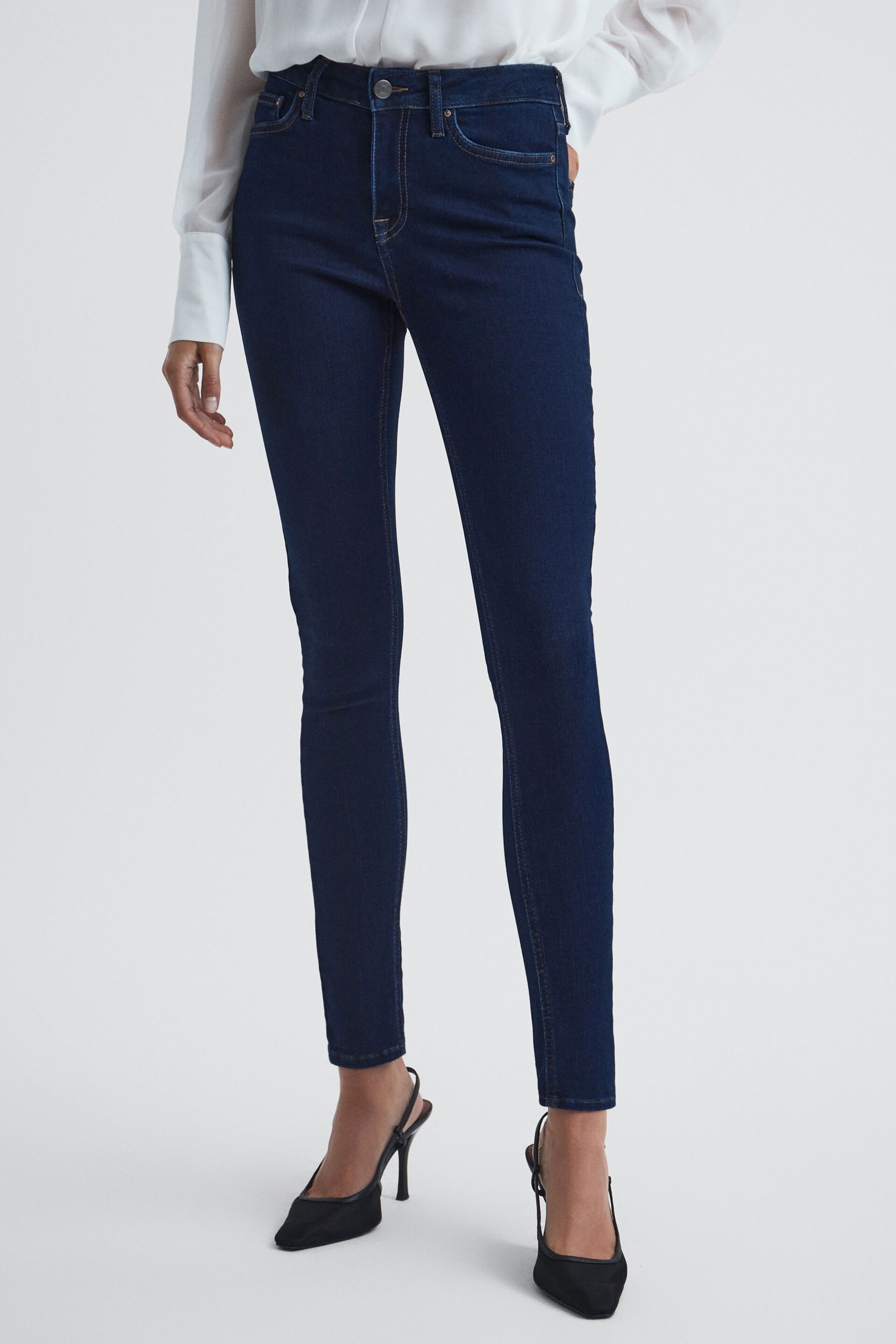 Reiss Indigo Lux Mid Rise Skinny Jeans - Image 4 of 5