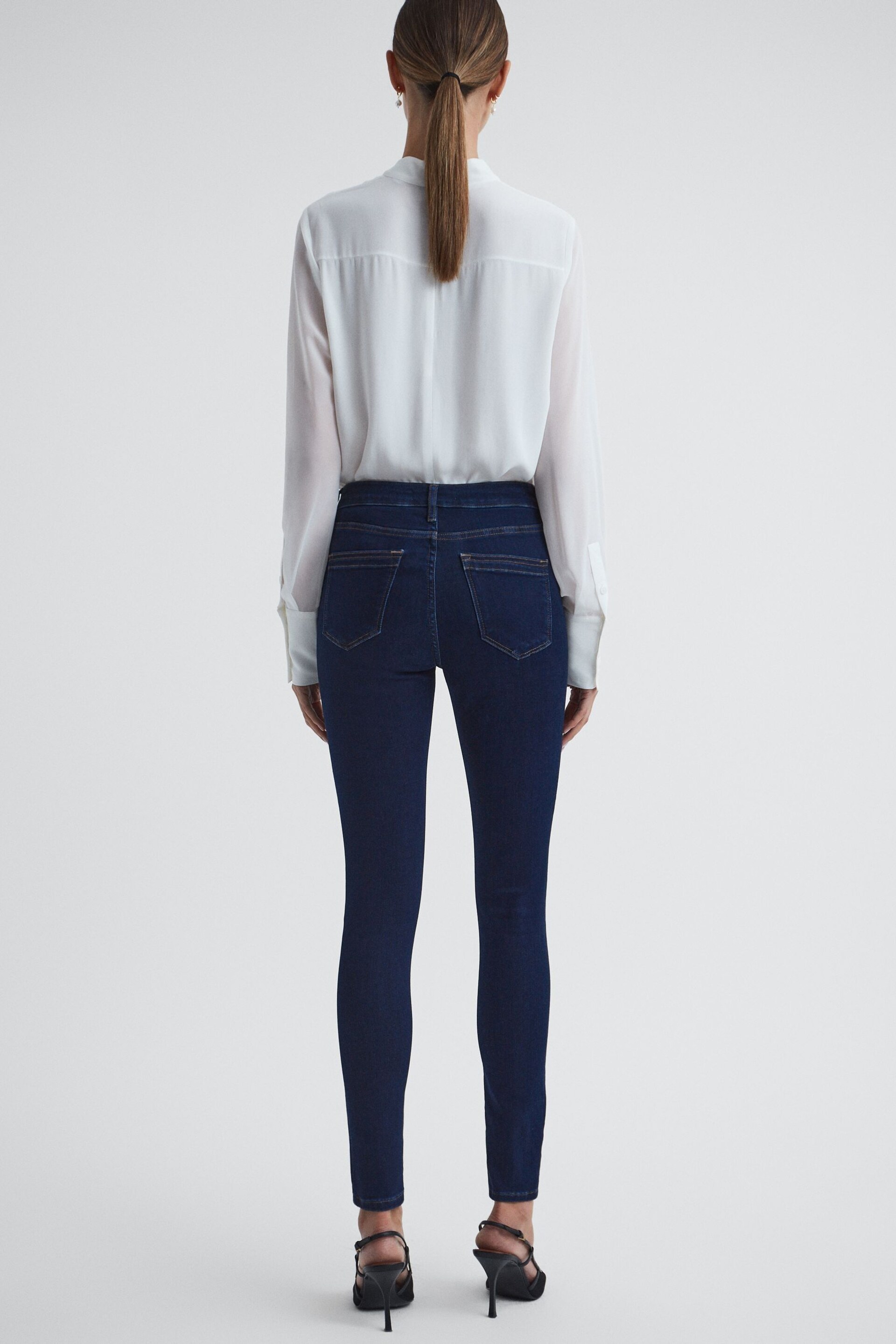Reiss Indigo Lux Mid Rise Skinny Jeans - Image 5 of 5