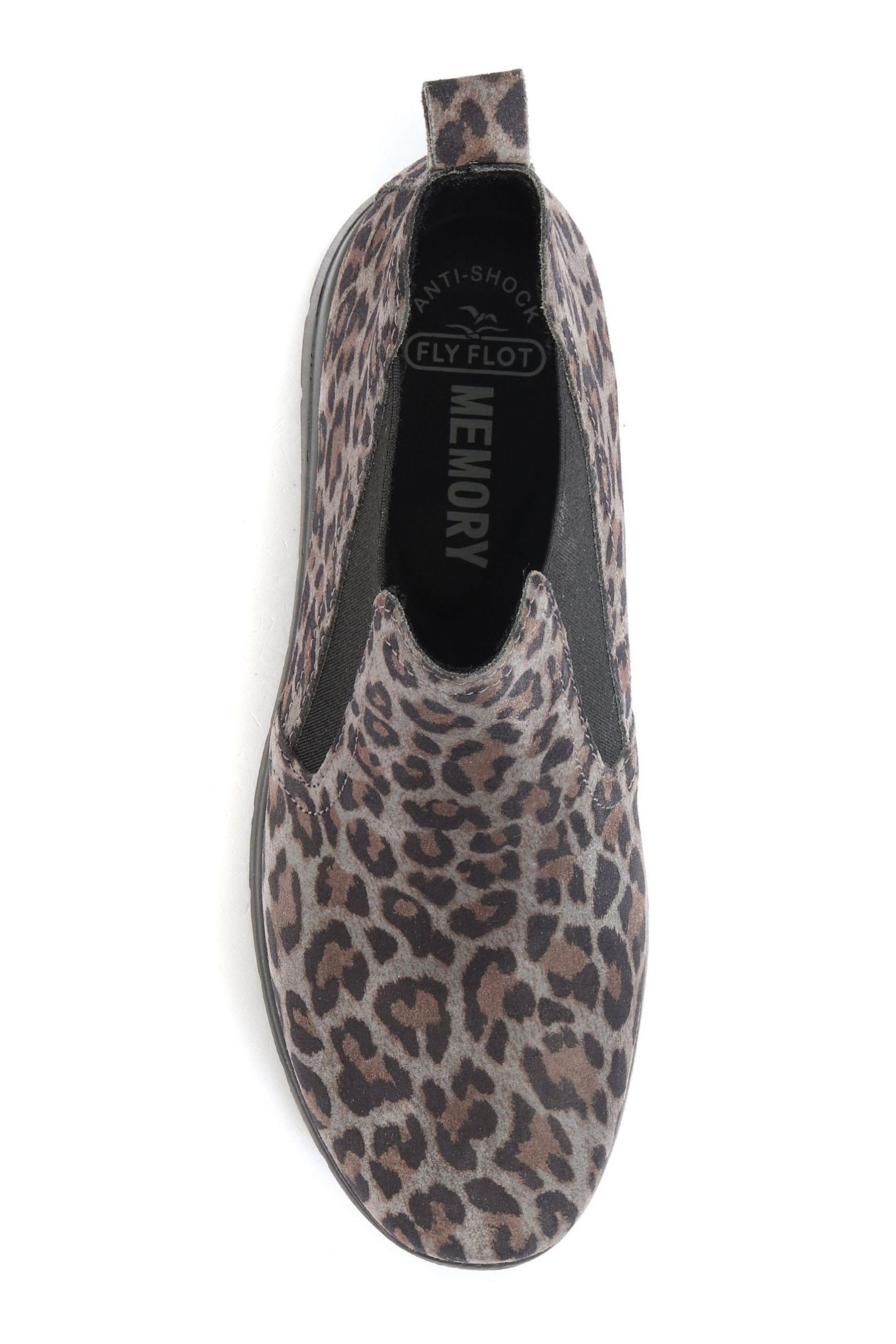 Fly flot boots uk online