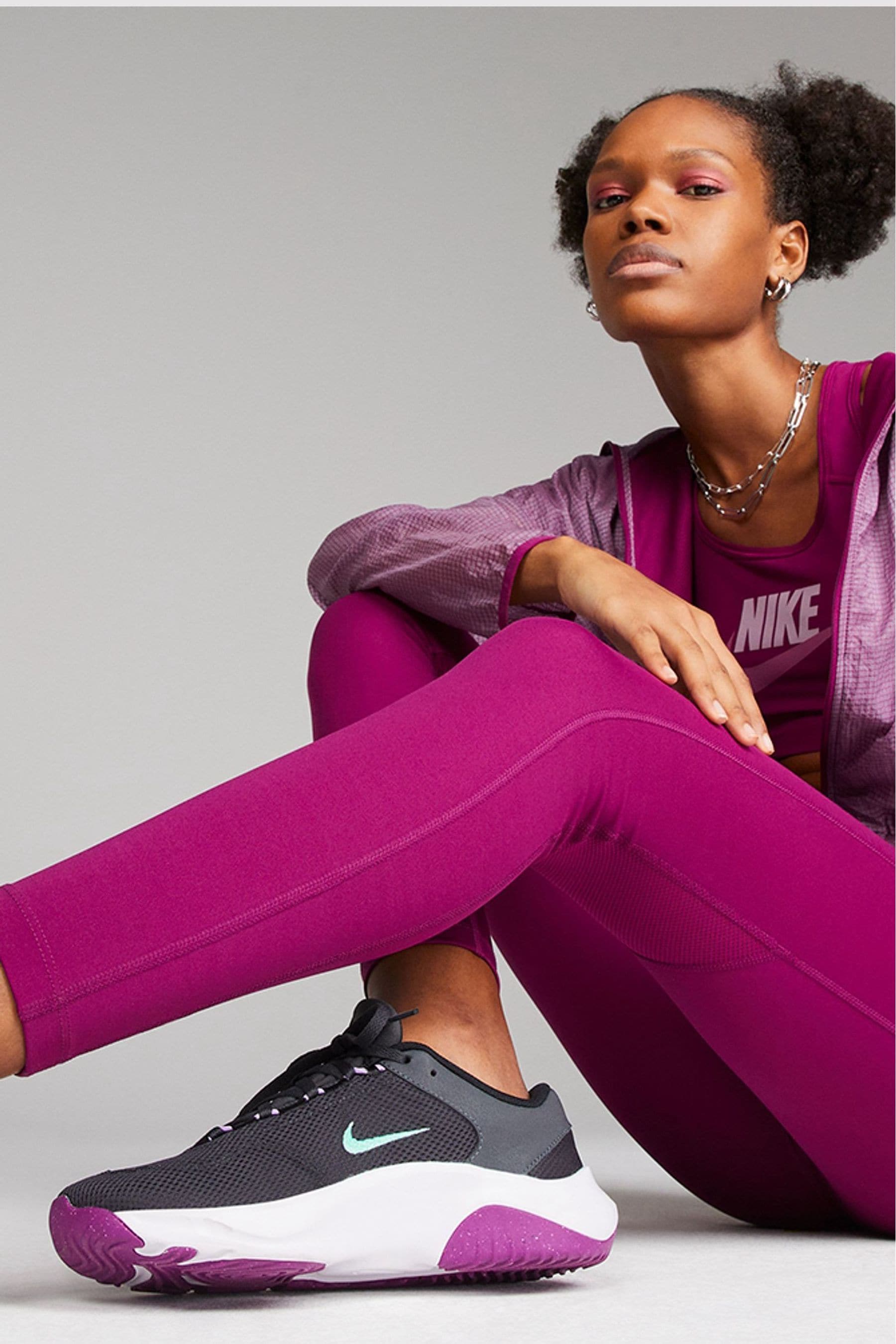 Nike black and purple trainers shop
