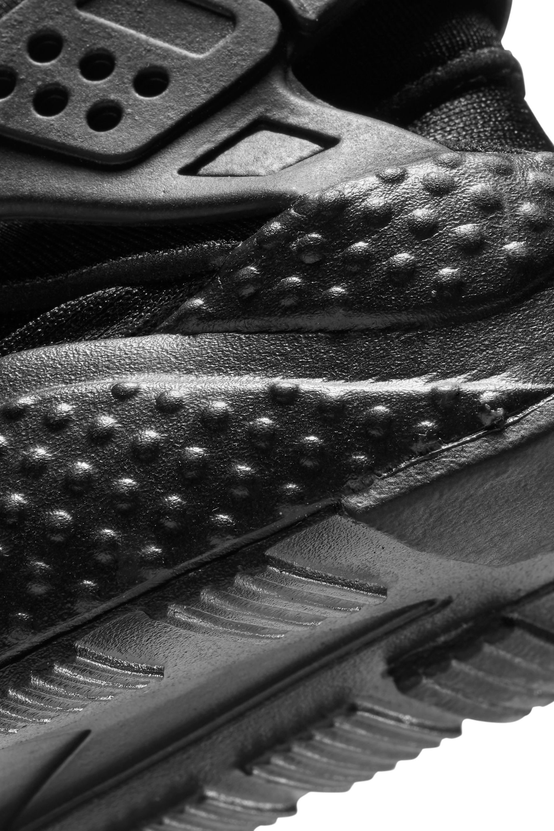 All black huaraches junior deals