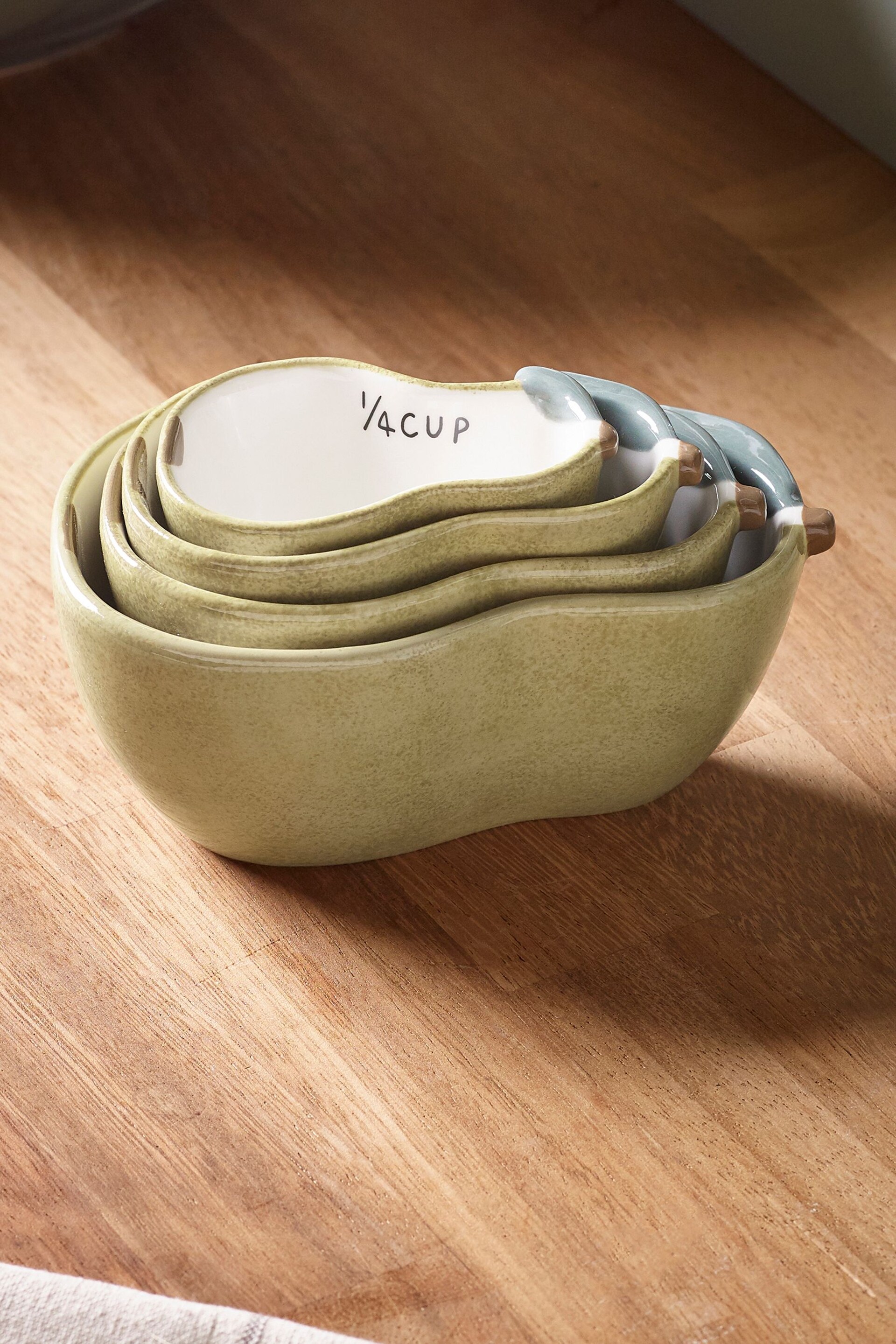 Set of 4 Green Pear Measuring Cups - Image 2 of 4