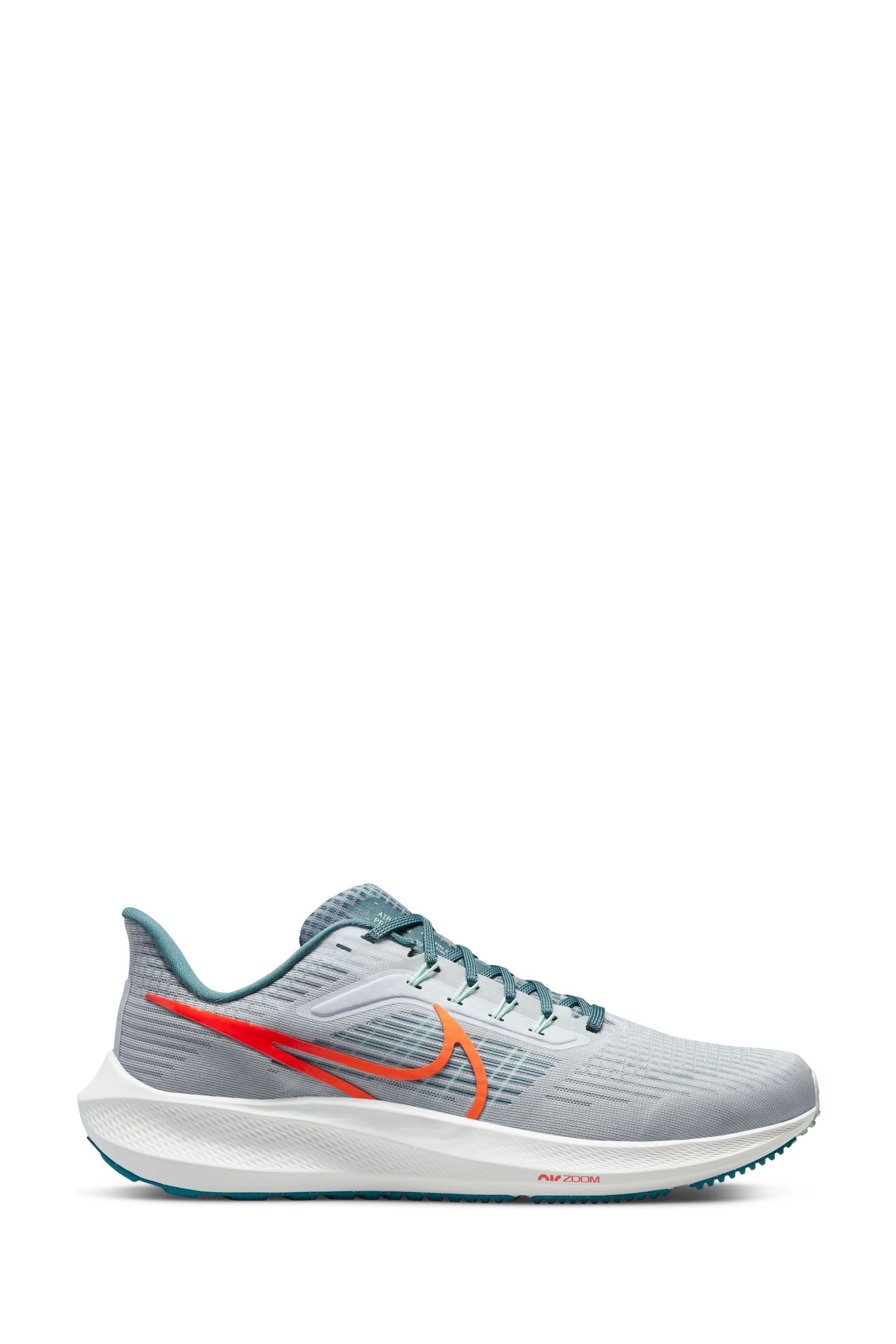 Nike grey running trainers hotsell