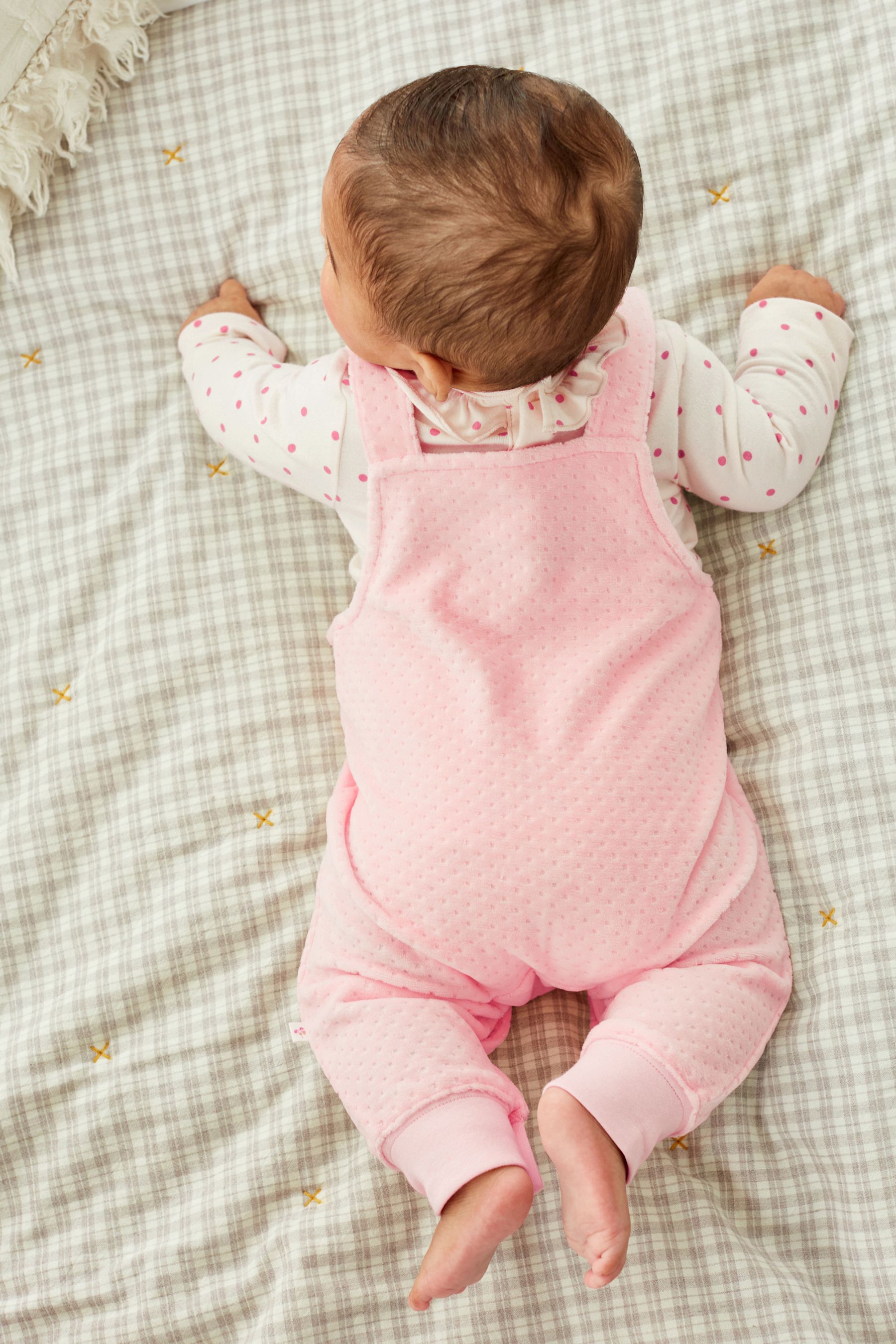 Baby pink dungarees 2025