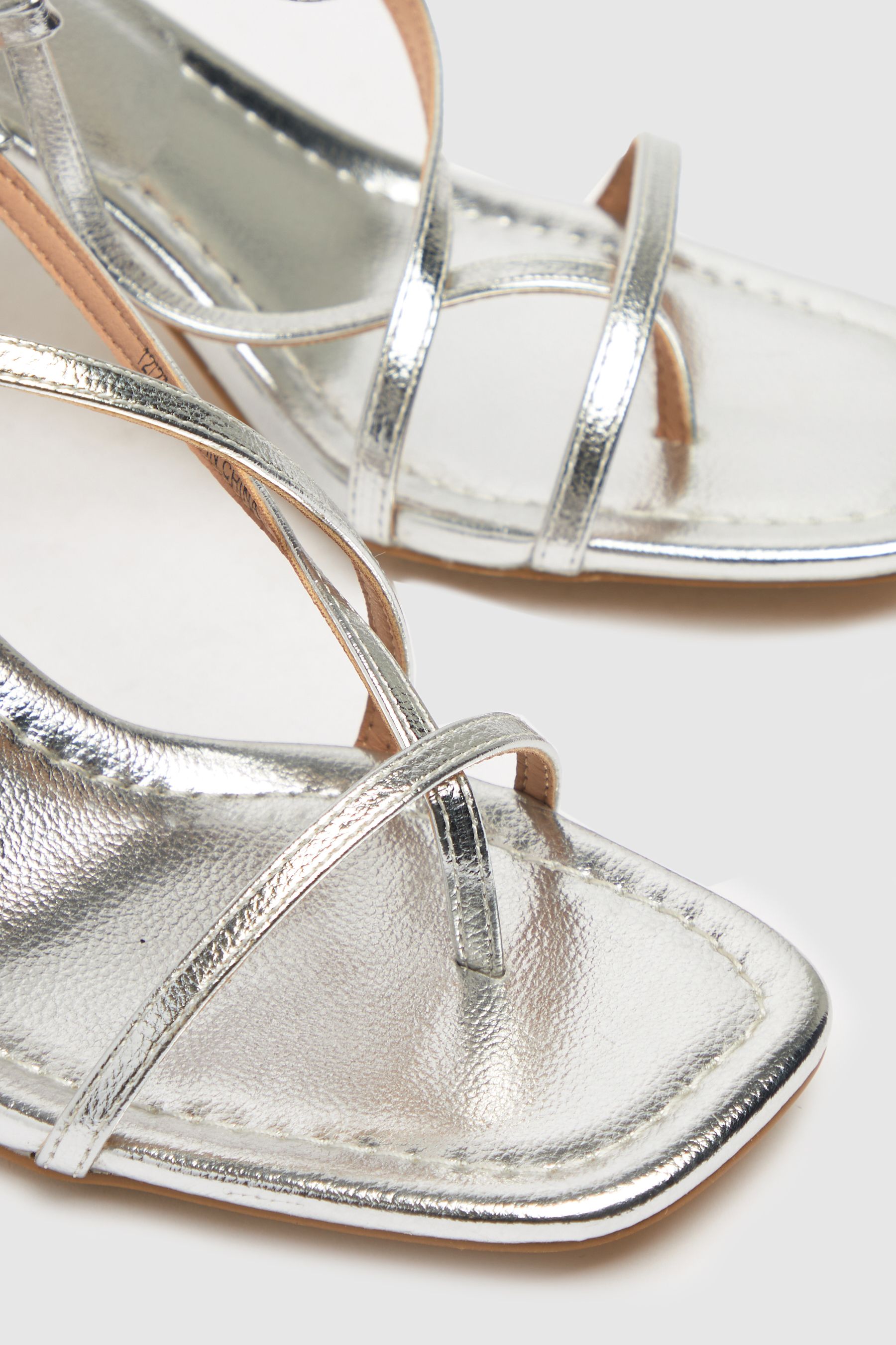 Schuh silver sandals sales