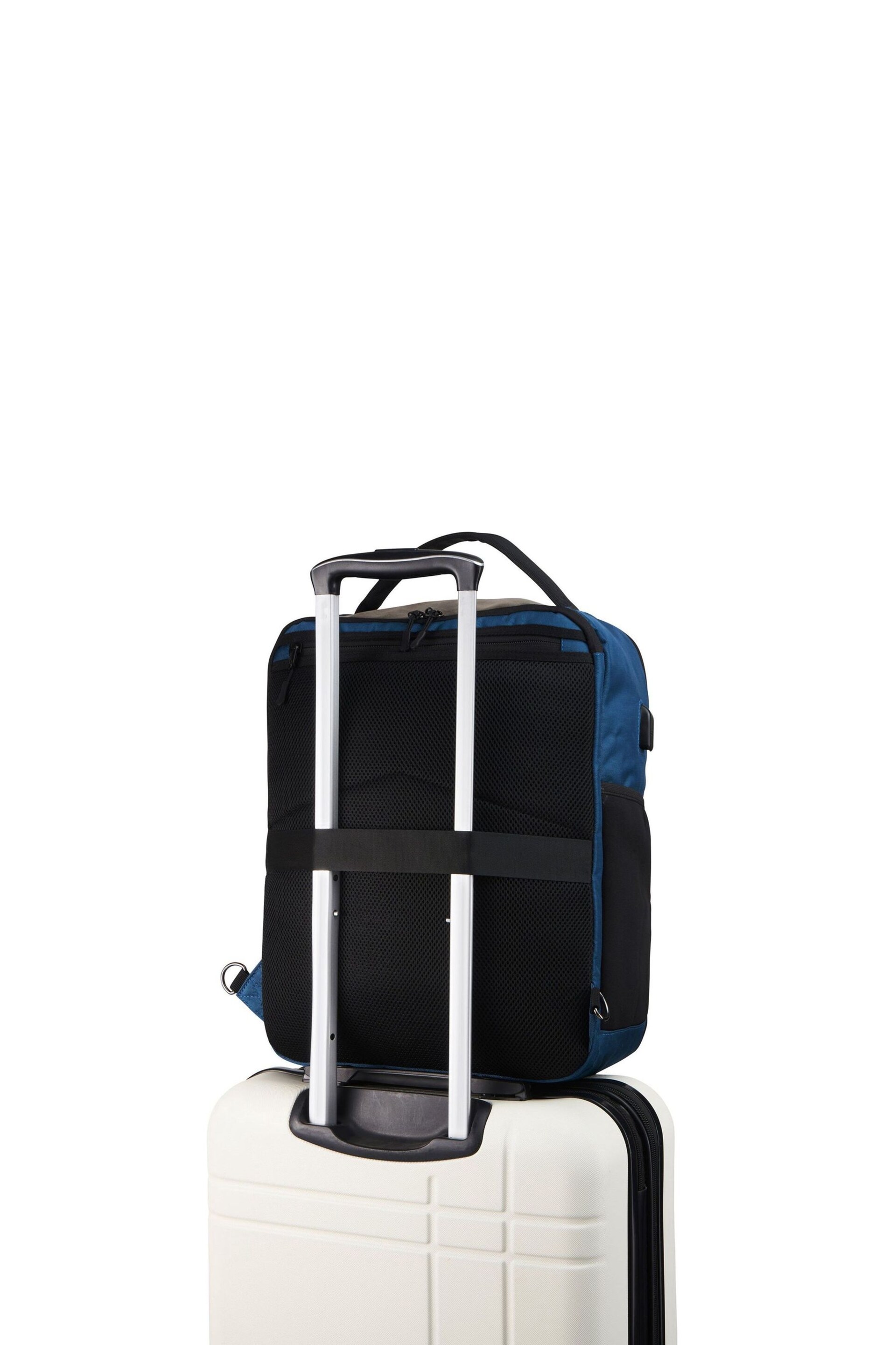 Cabin Max Underseat Backpack 30 Litre 45cm Manhattan USB - Image 4 of 5