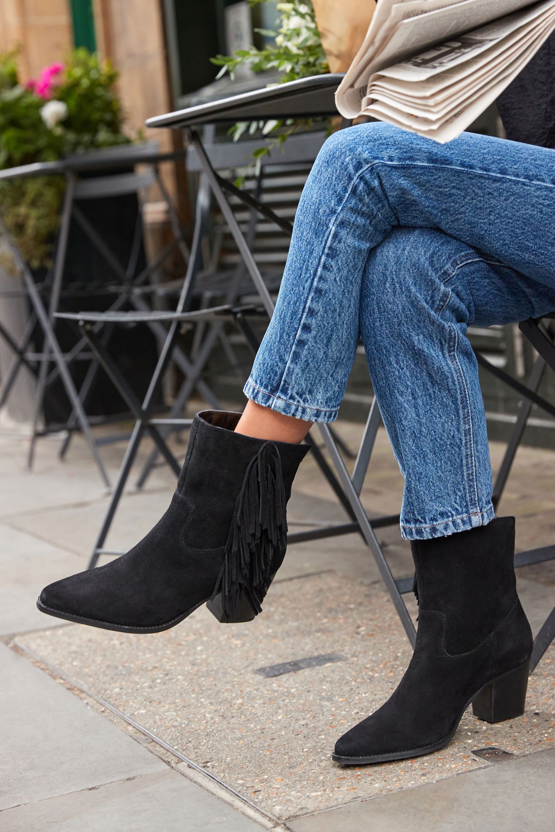 Black fringe cowboy boots discount