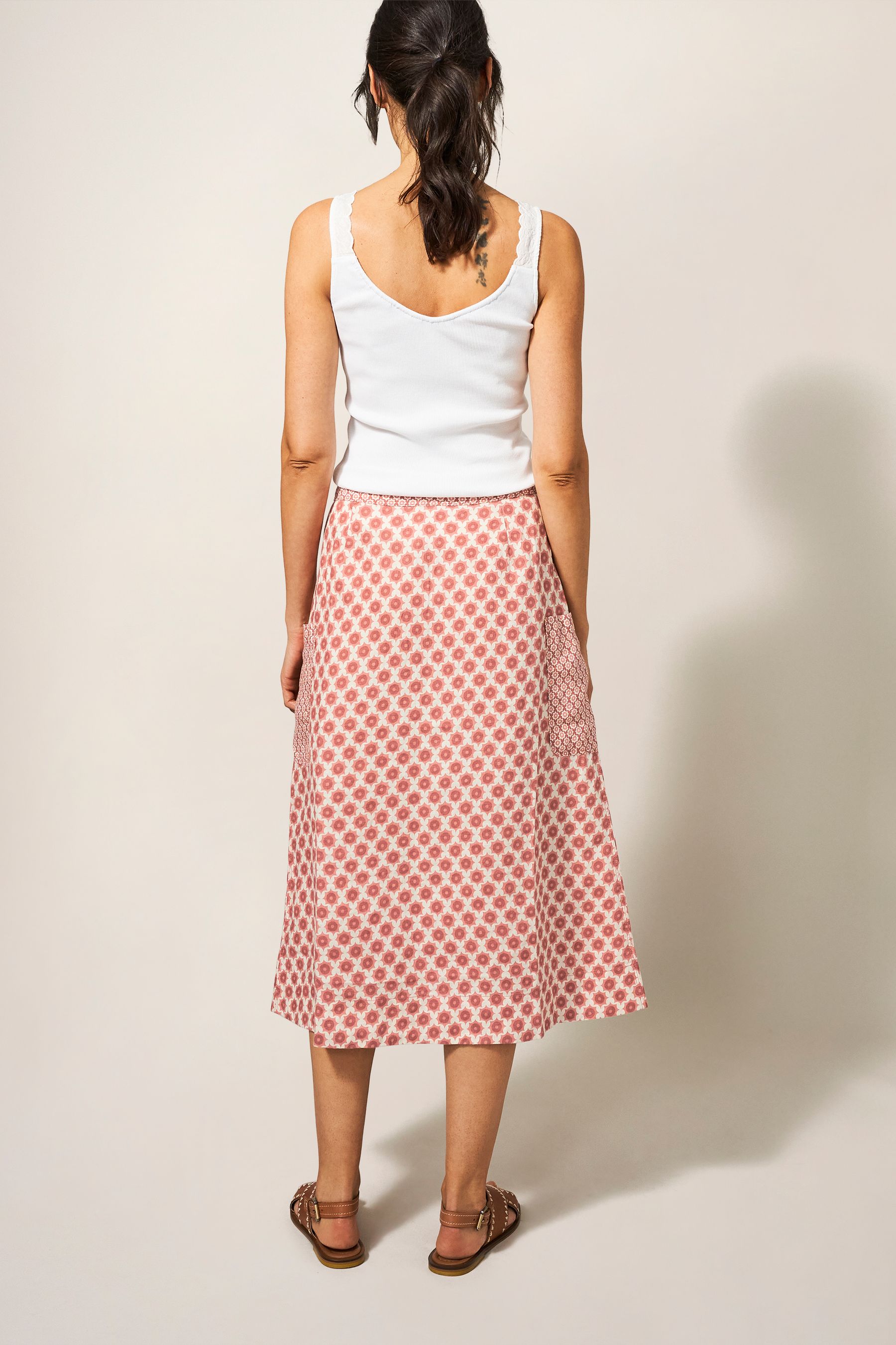 Acheter jupe portefeuille Blanc Stuff Wilma en lin Rouge from Next Luxembourg