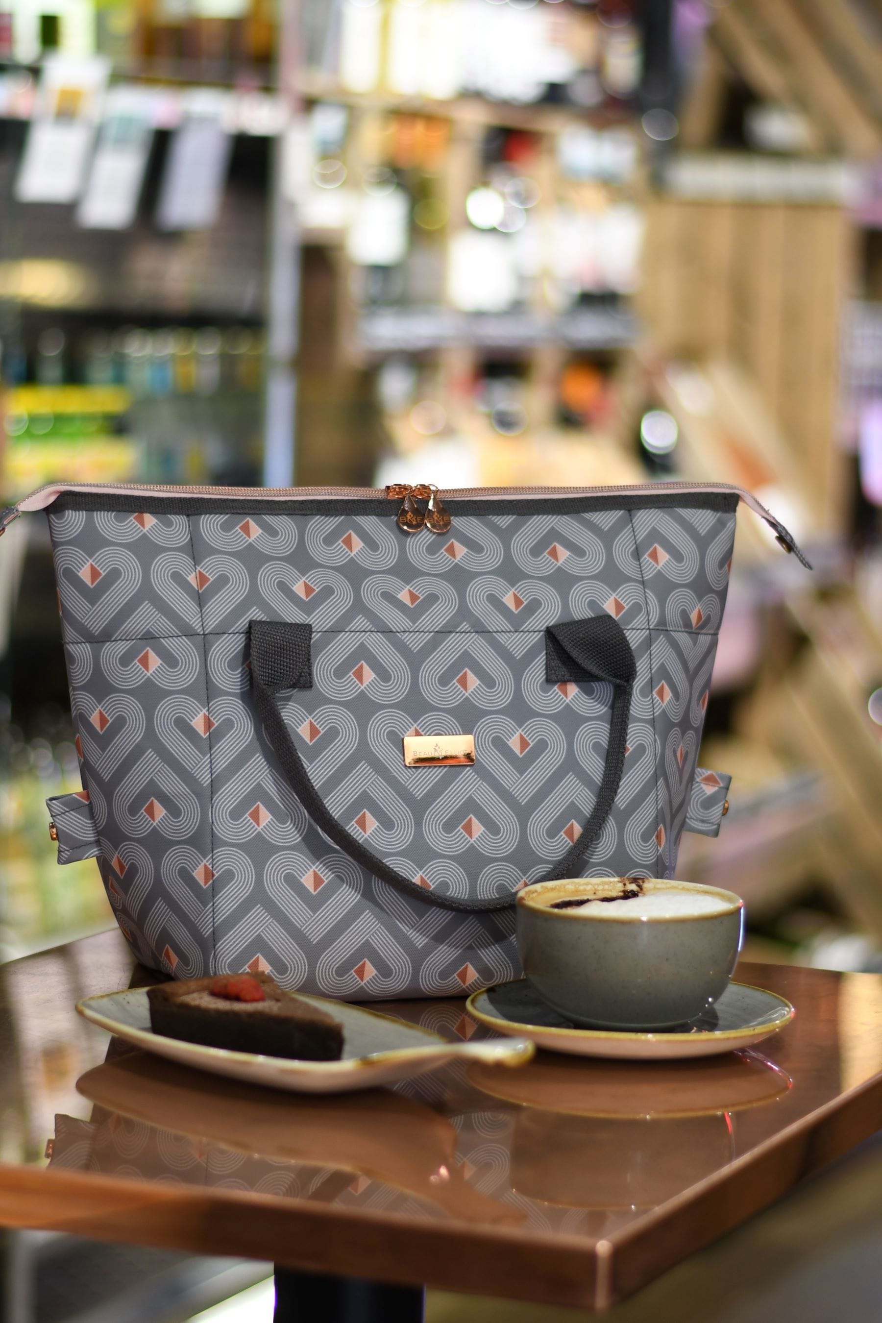 Beau and elliot convertible lunch bag discount