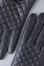 Lakeland Leather Black Tarn Leather Quilted Gloves - Image 3 of 3