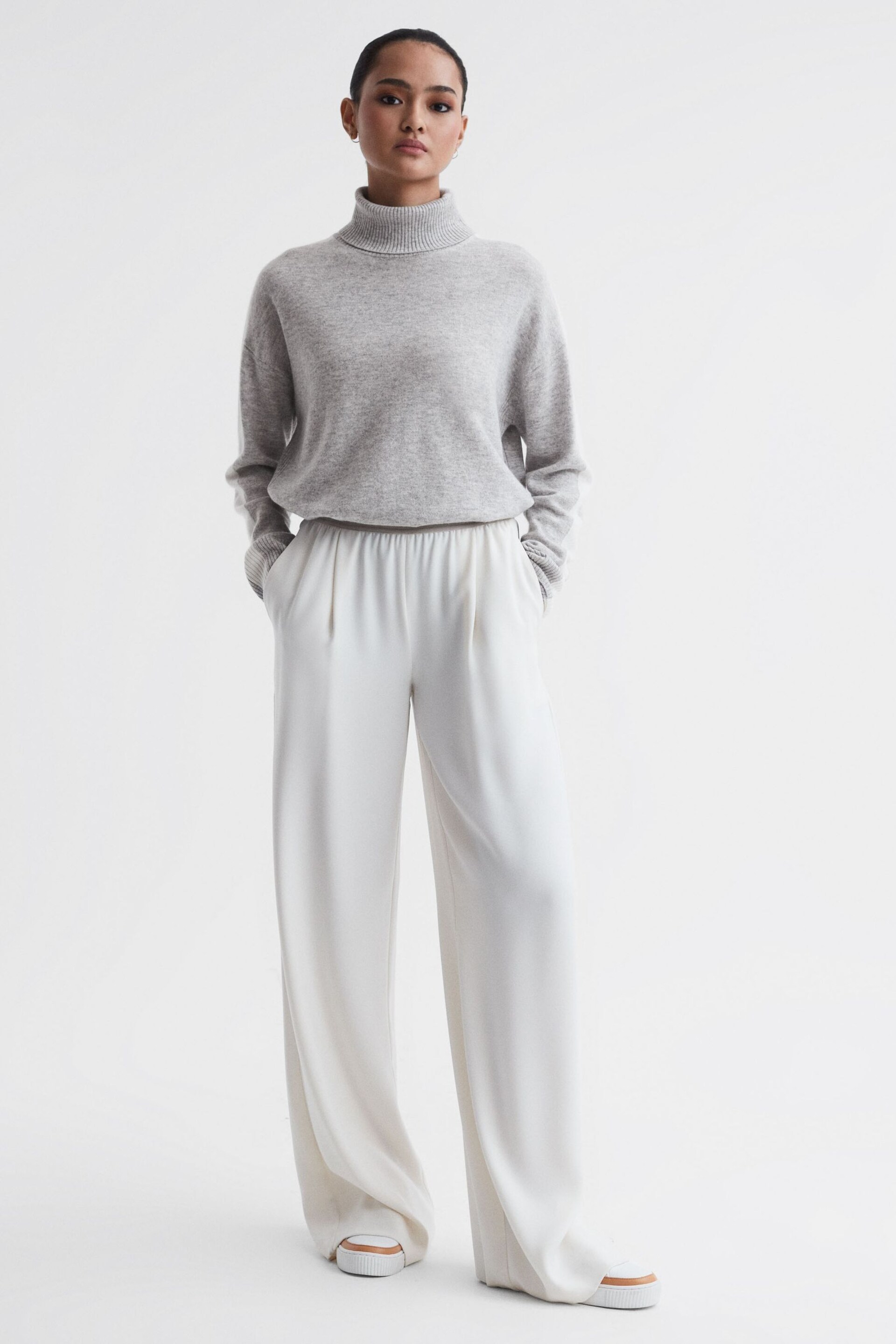 Reiss Grey/White Alexis Wool Blend Roll Neck Jumper - Image 3 of 5