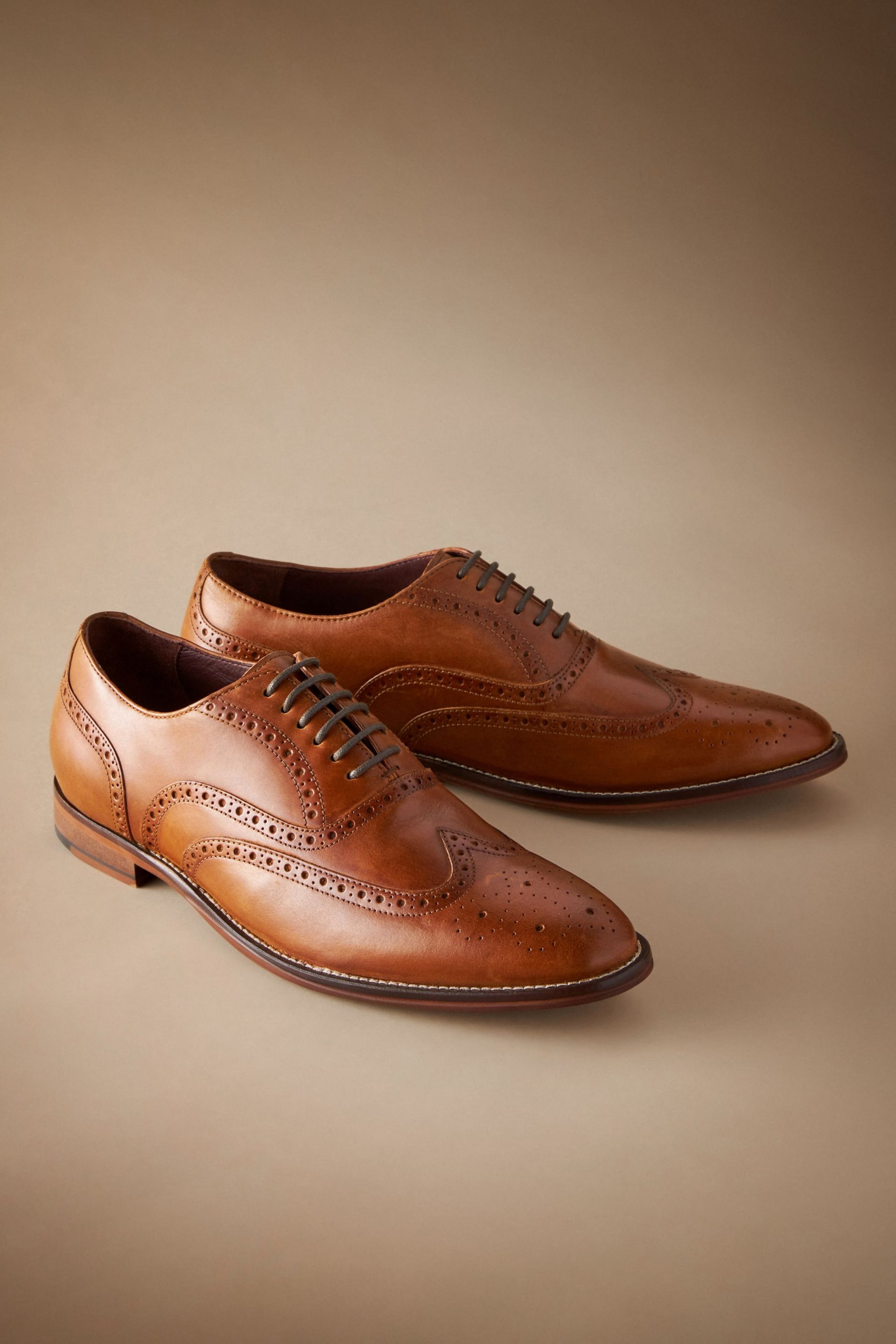 Tan Brown Wide Fit Signature Italian Leather Wing Cap Brogues - Image 2 of 5