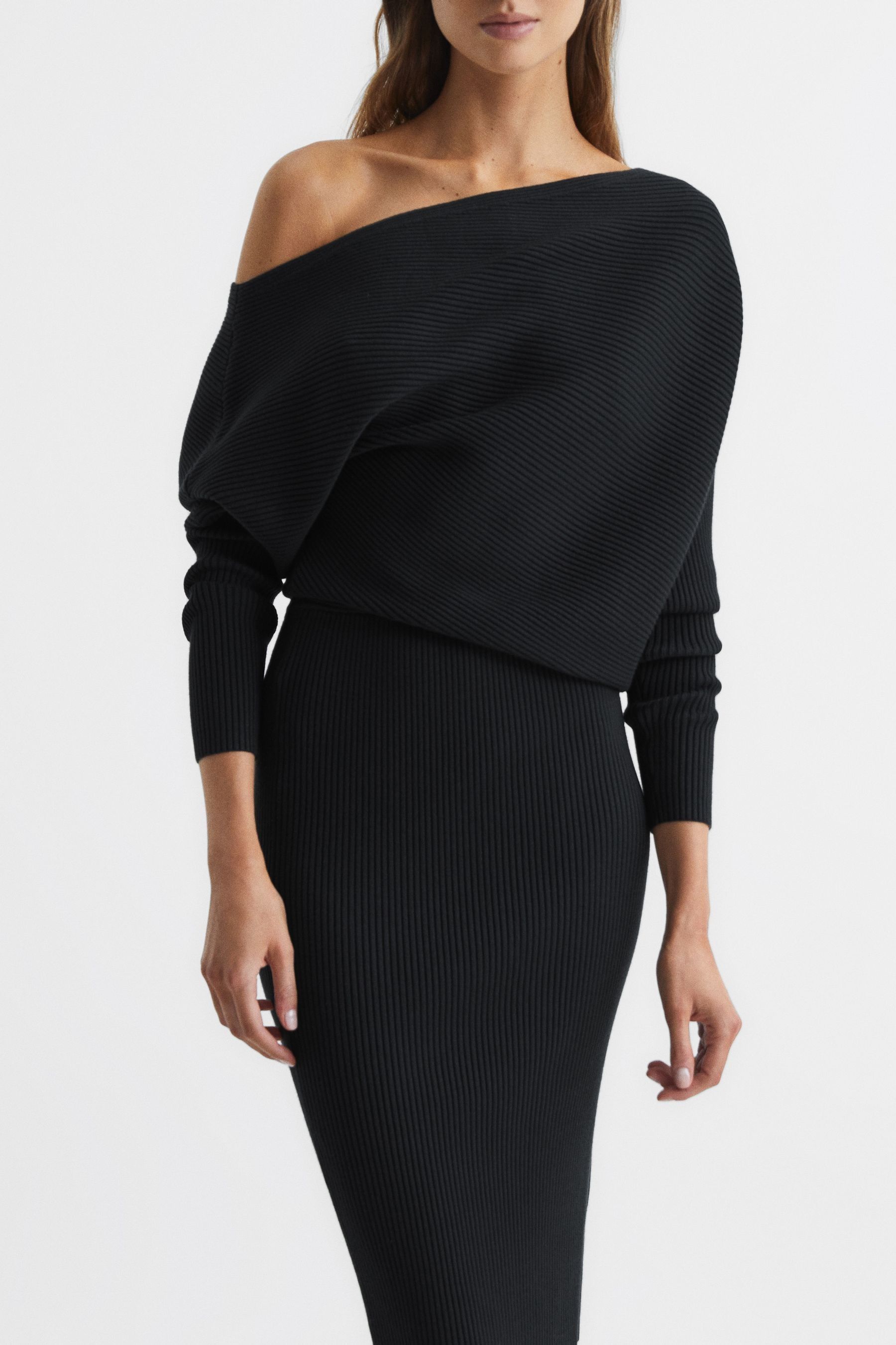 Off the shoulder ribbed midi dress 2025