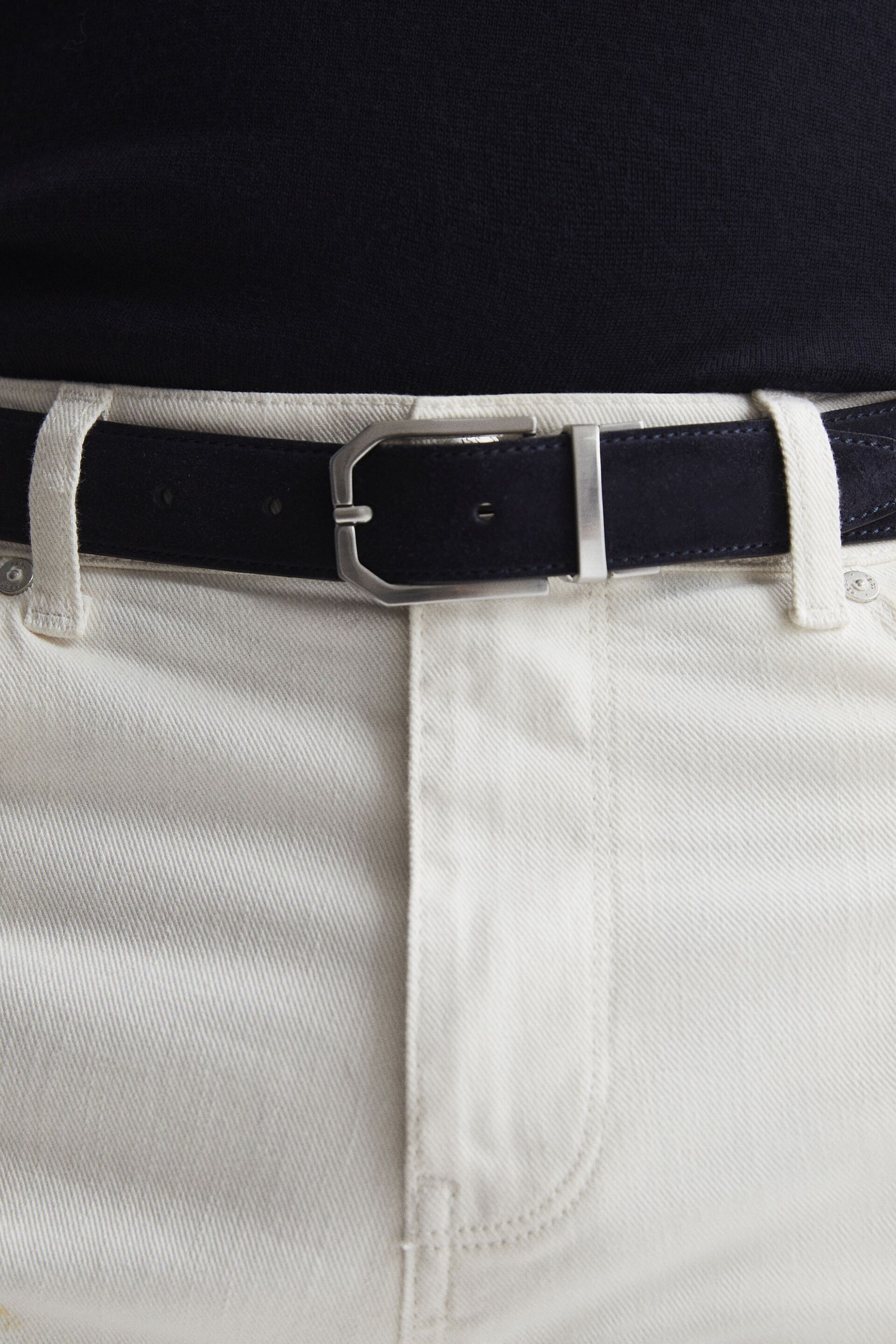 Reiss Navy/Black Aldwych Reversible Leather And Suede Belt - Image 2 of 7