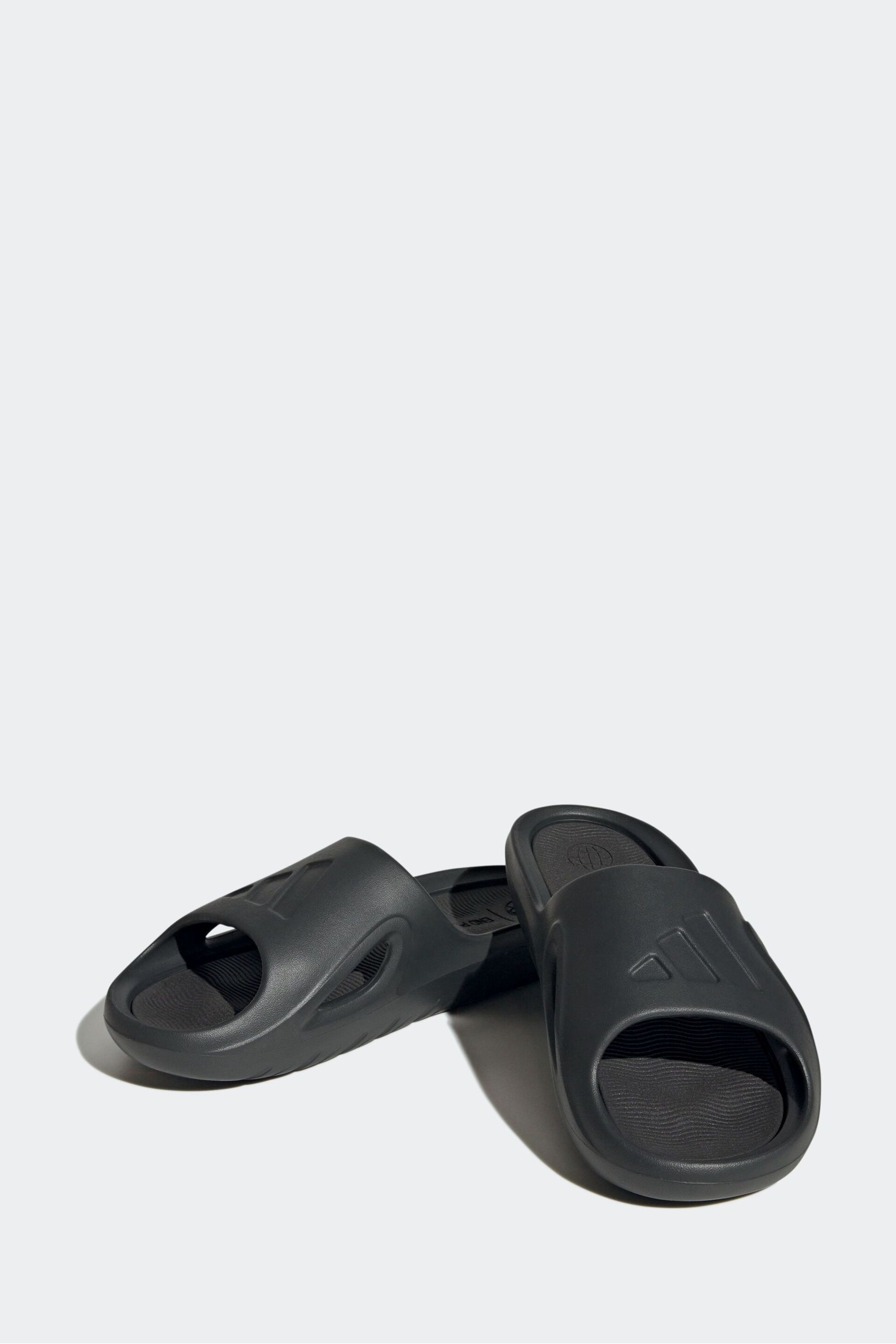 adidas Light Grey Adicane Slides - Image 3 of 7