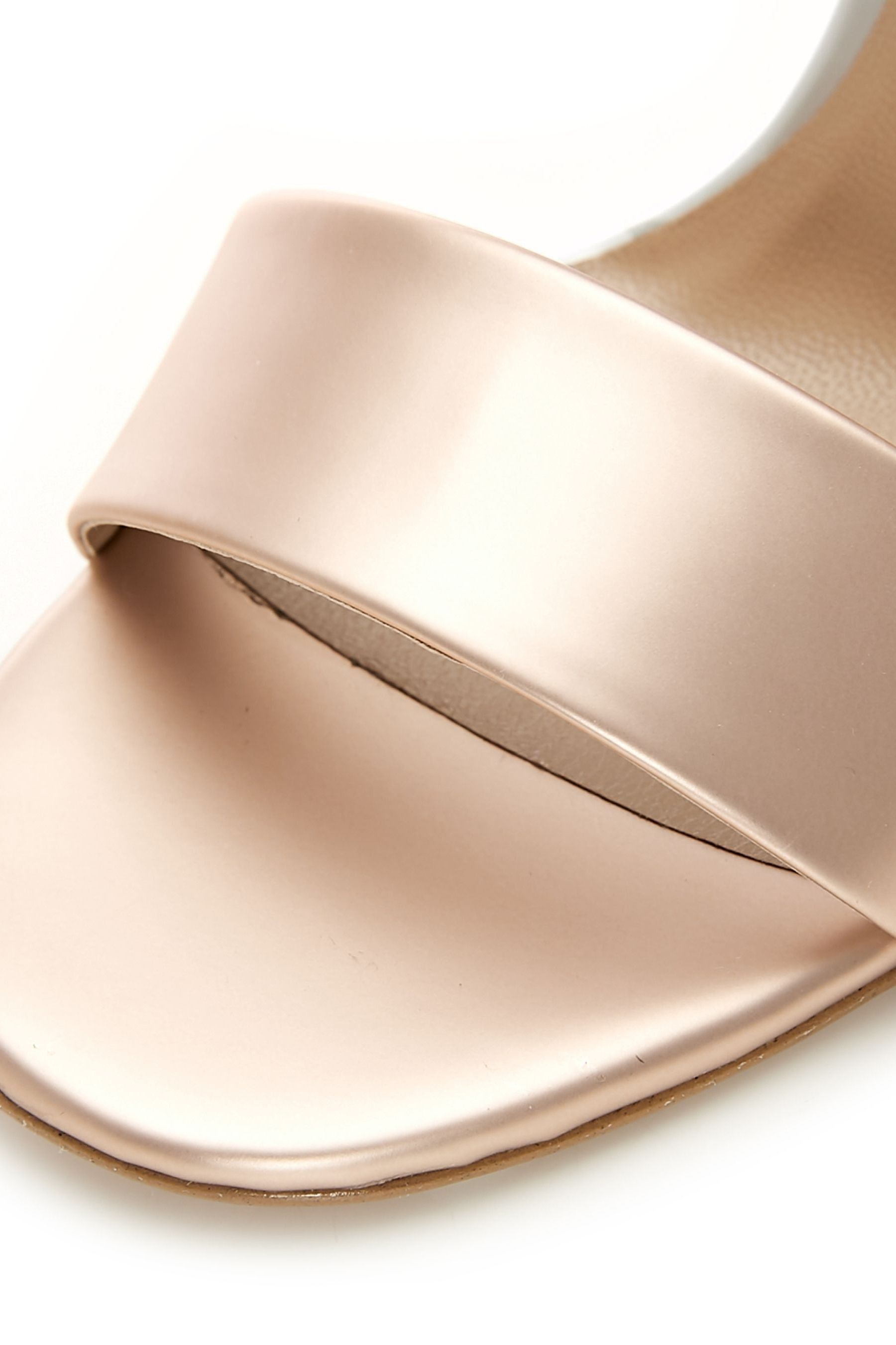Pelle moda block heel on sale
