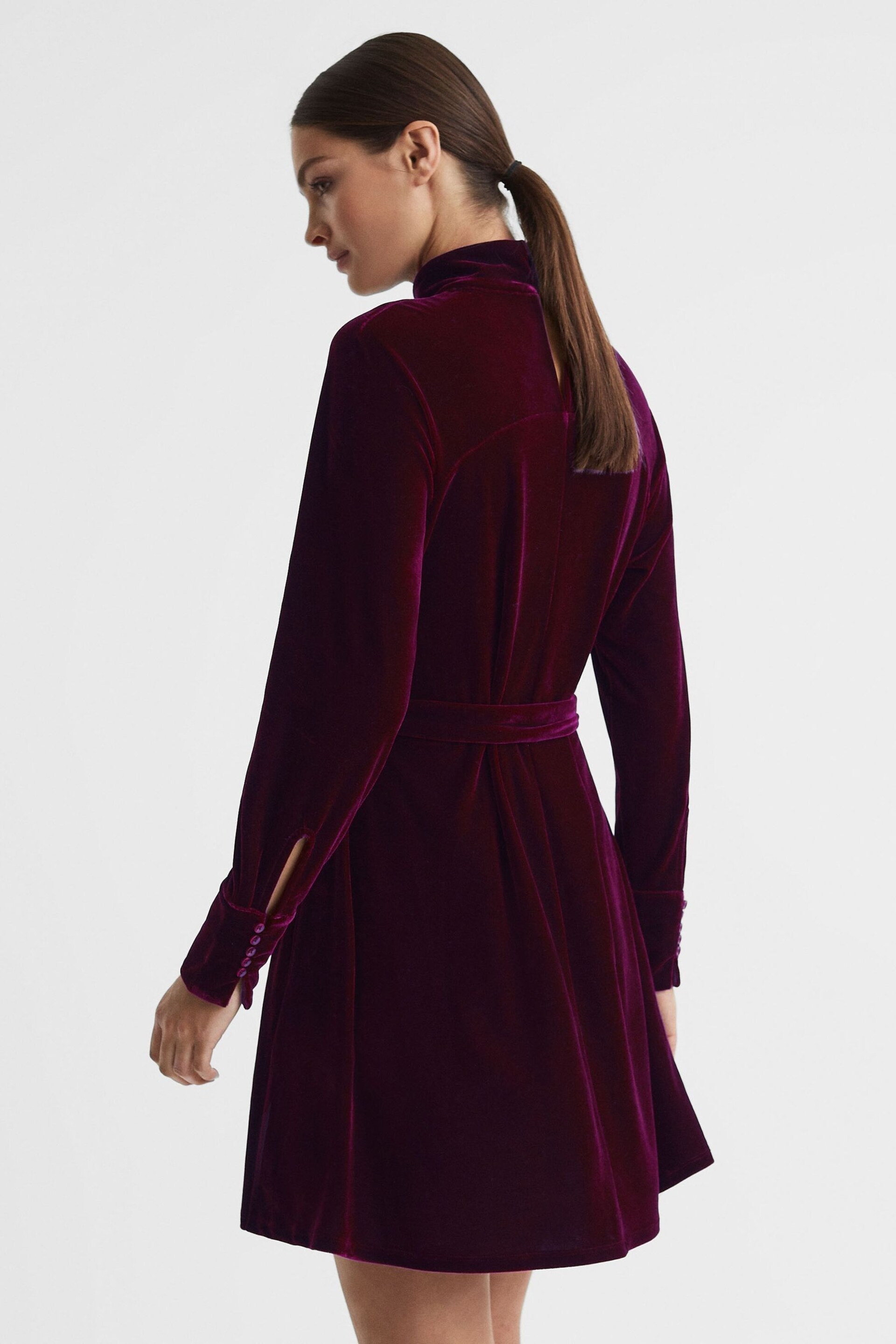 Reiss Berry Essie Velvet Belted Mini Dress - Image 5 of 7