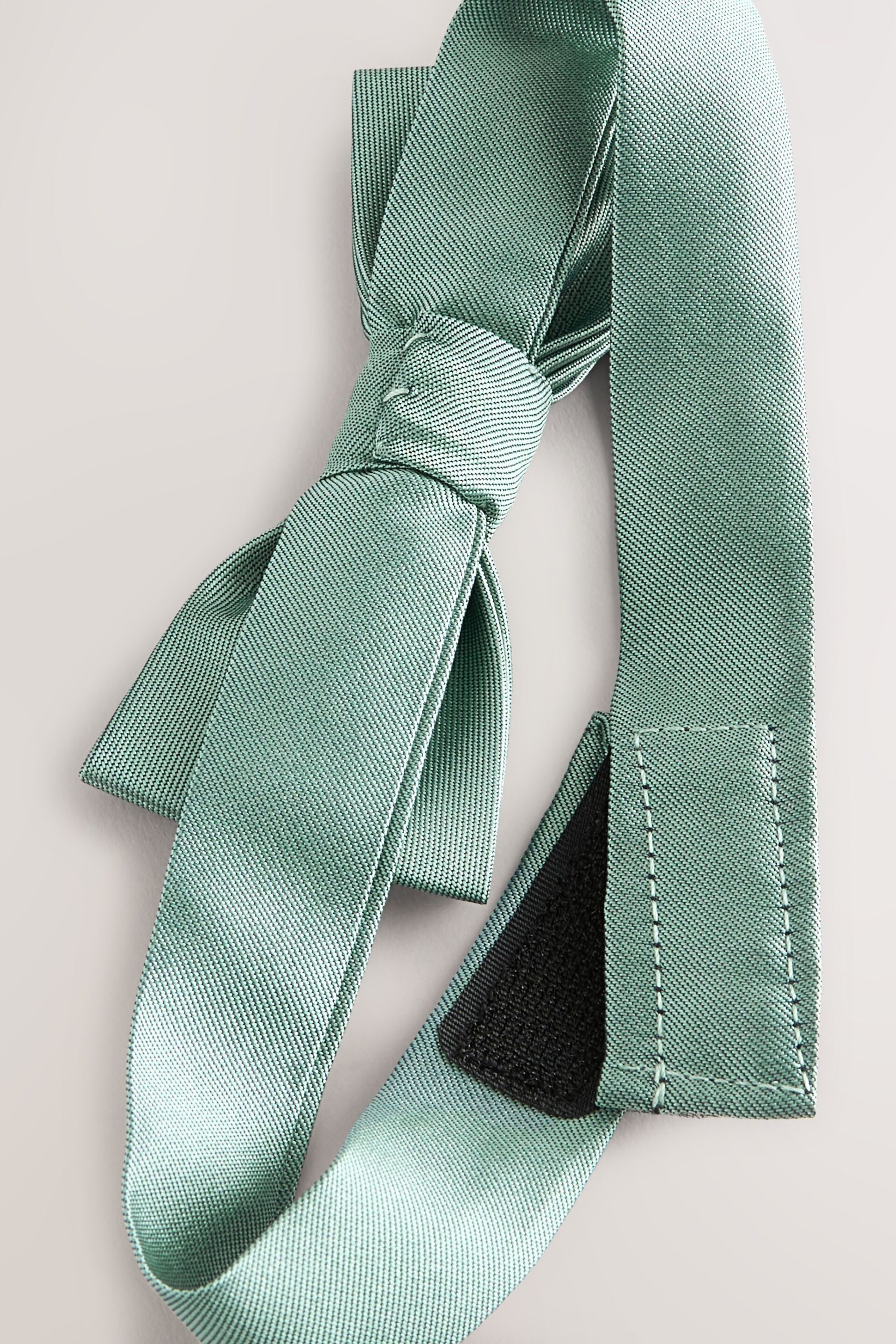 Green Bow Tie (1-16yrs) - Image 3 of 3