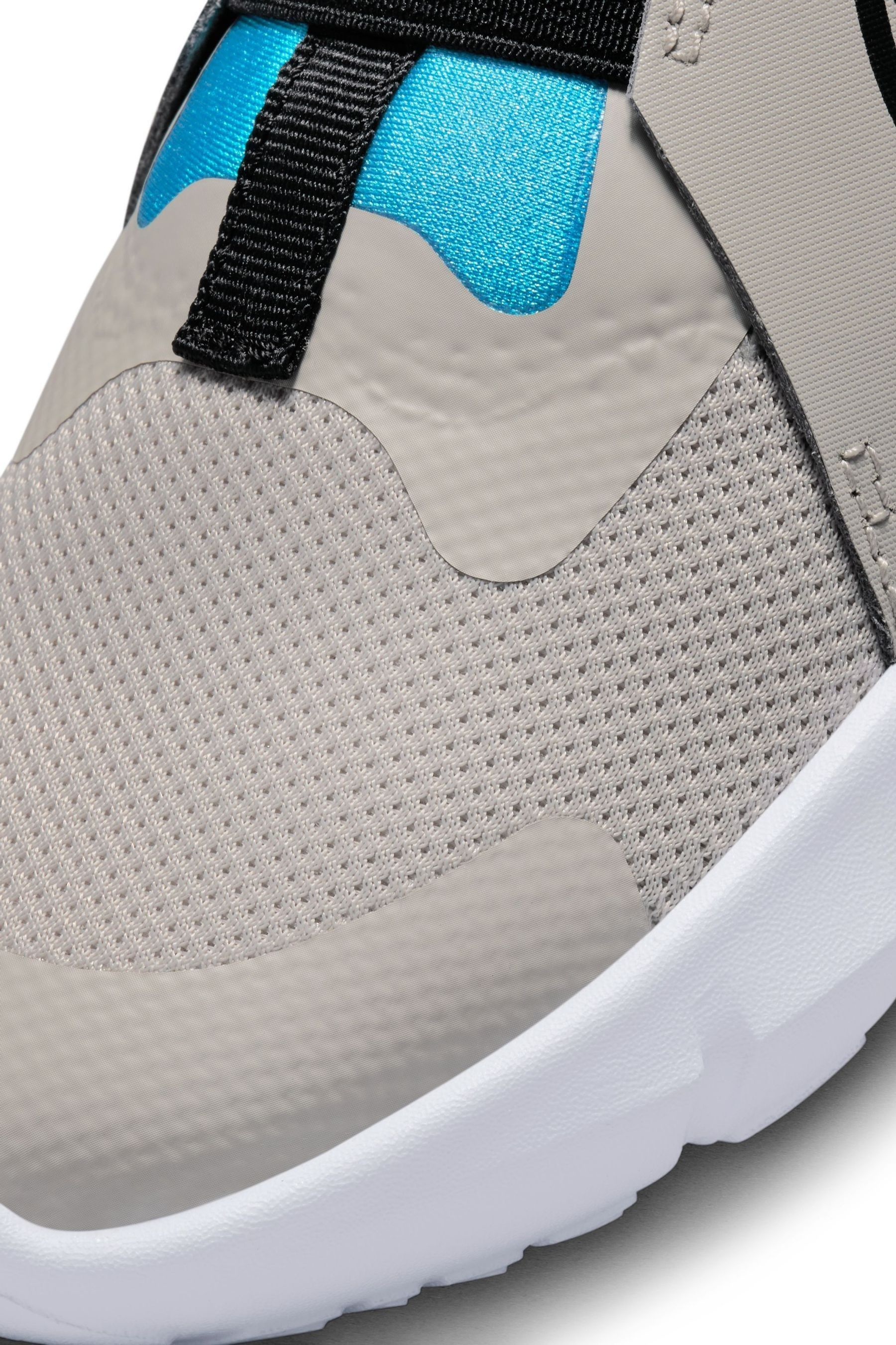 Grey nike junior trainers hotsell
