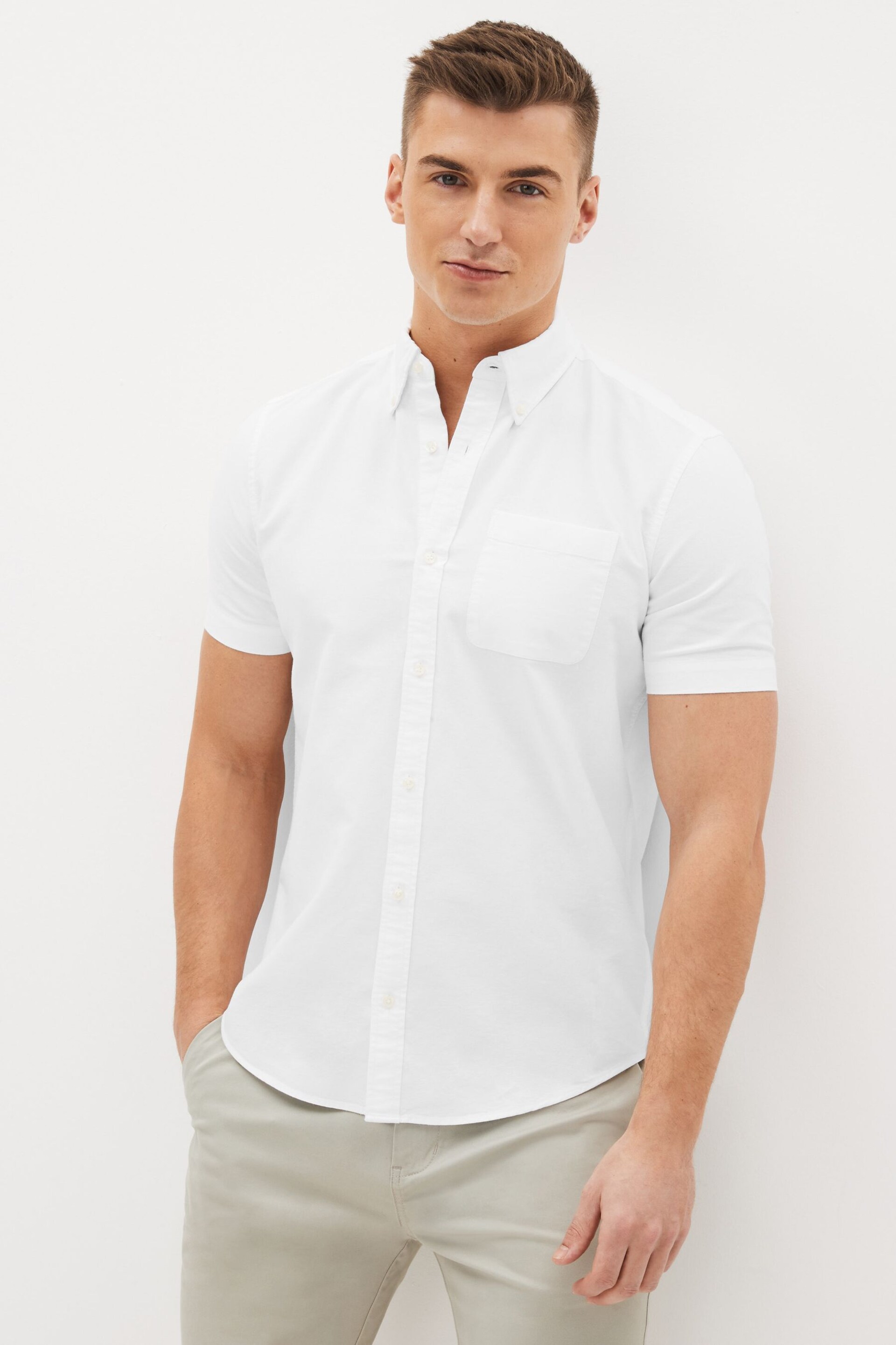White/Navy/Gingham Short Sleeve Oxford Shirt 3 Pack - Image 5 of 9