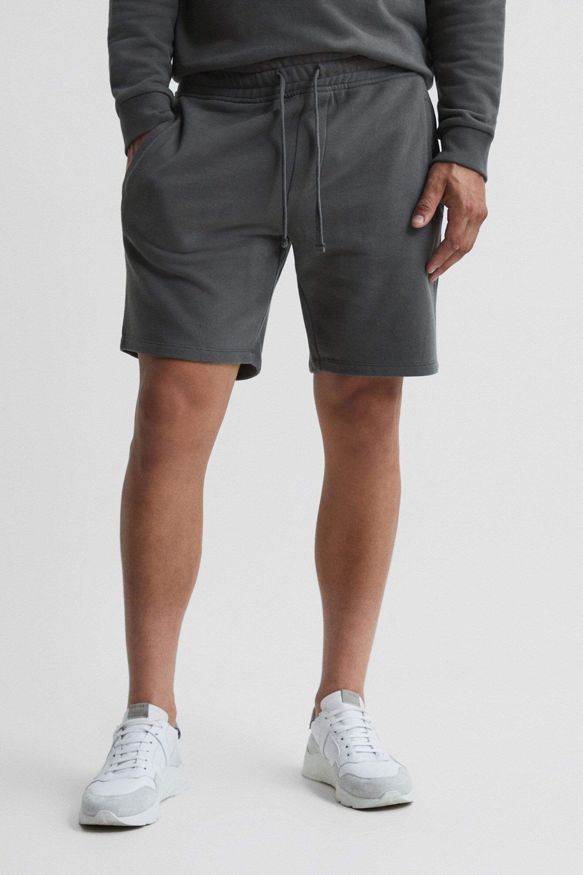 Reiss Fern Green Henry Garment Dye Jersey Shorts - Image 1 of 5