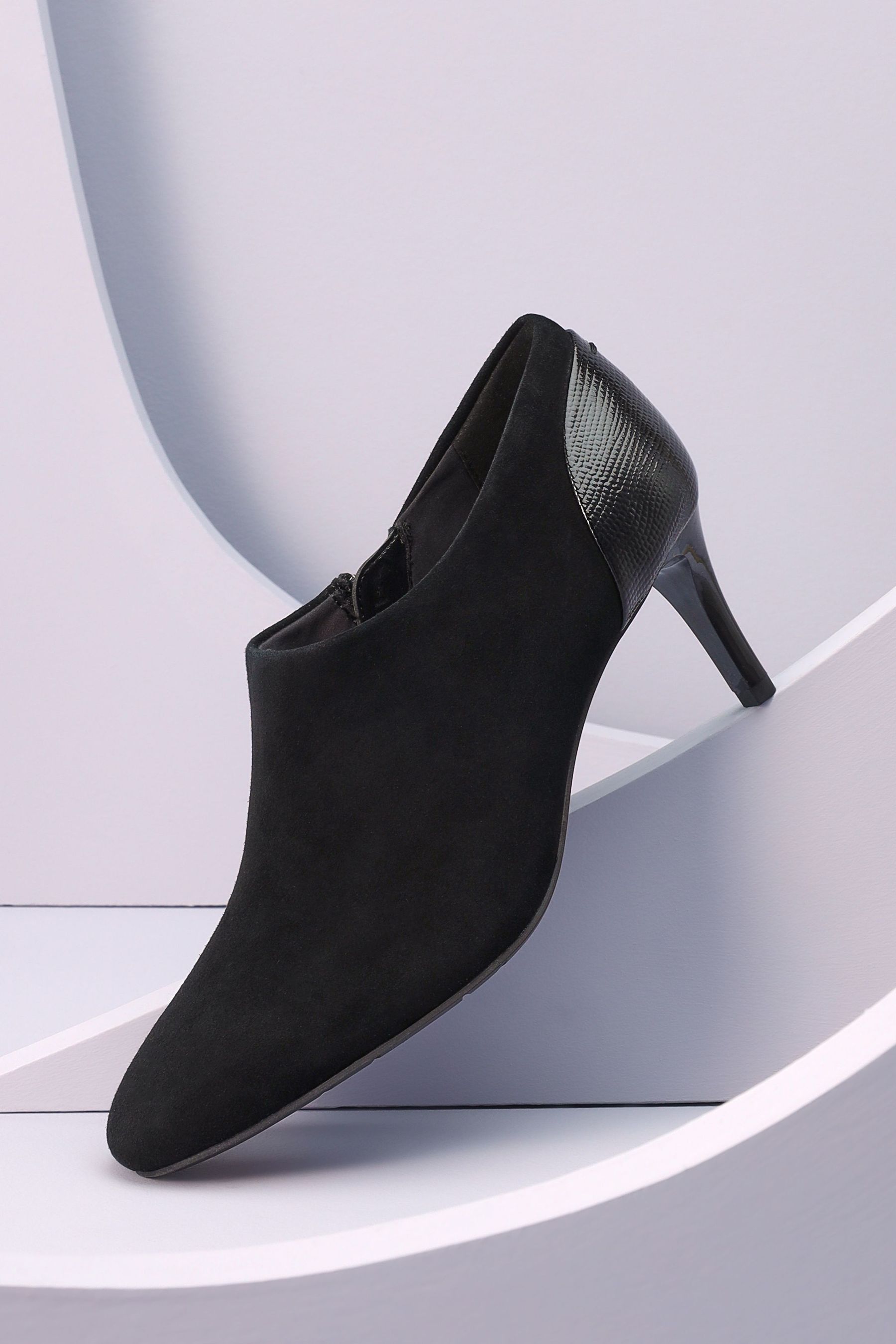 Black Forever Comfort With Motionflex Stiletto Town Shoes