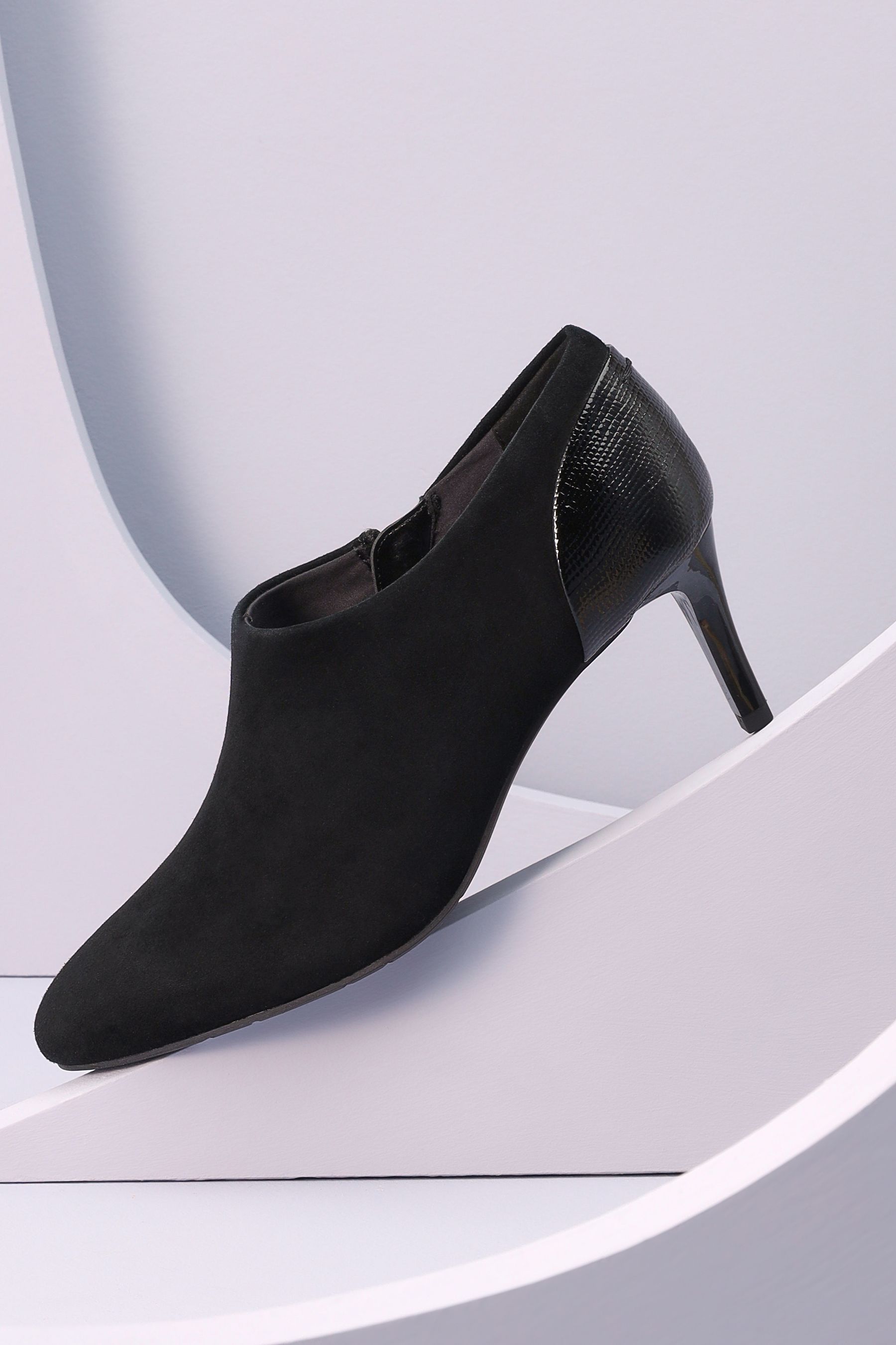 Buy Motionflex Stiletto Town Next Ukraine
