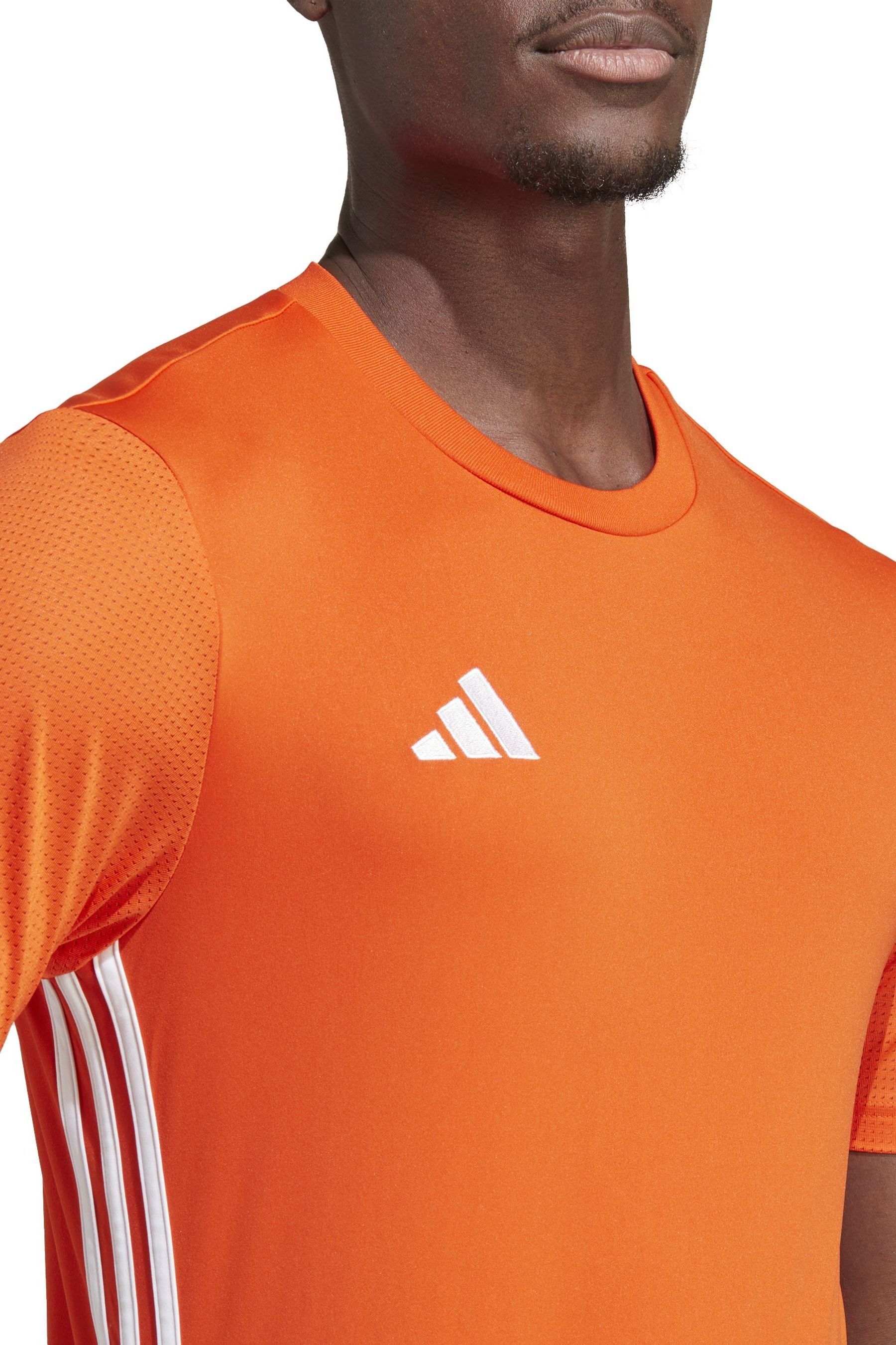Kaufe Sie Orange adidas Tabela 23 Jersey bei Next Deutschland