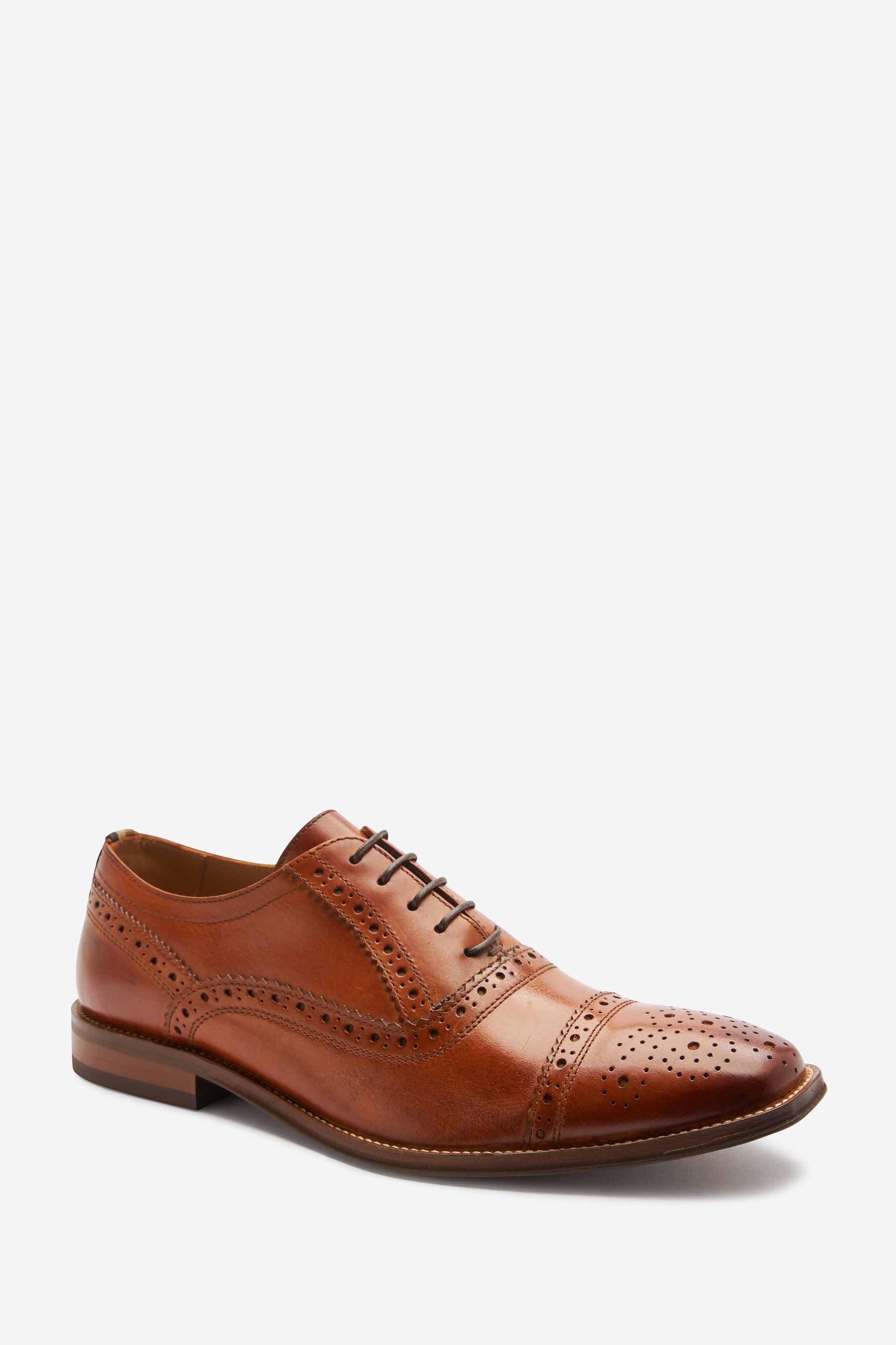 Square toe brogues online