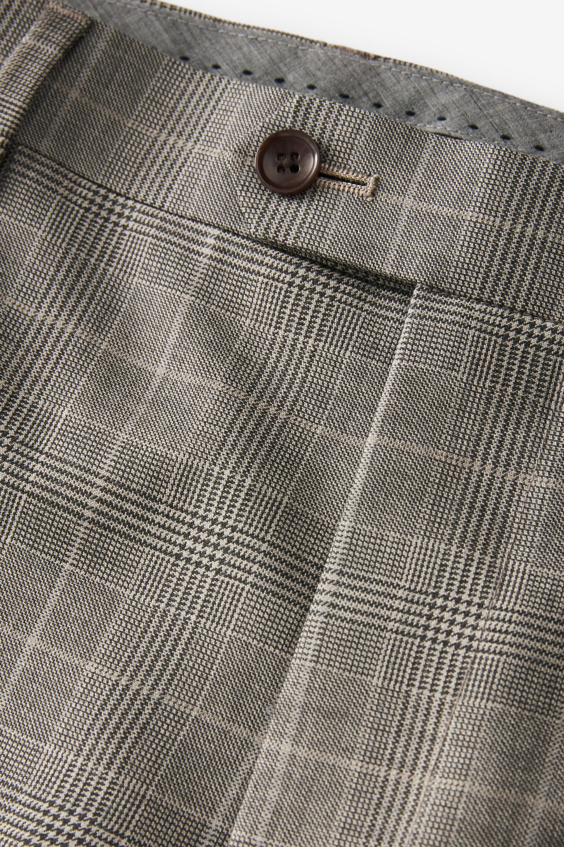 Neutral Signature British Fabric Check Suit: Trousers - Image 8 of 11