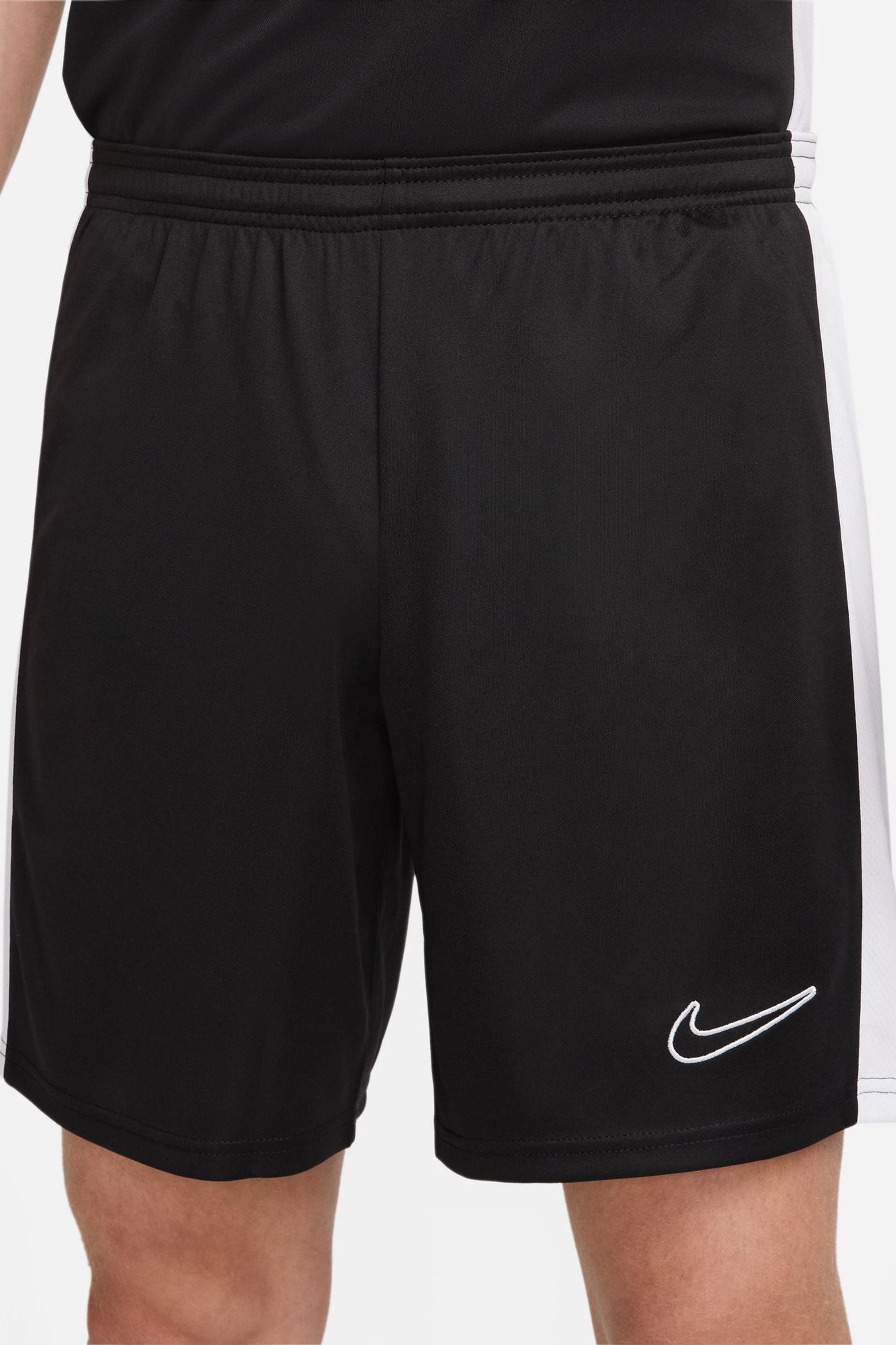 Nike academy grey shorts hotsell