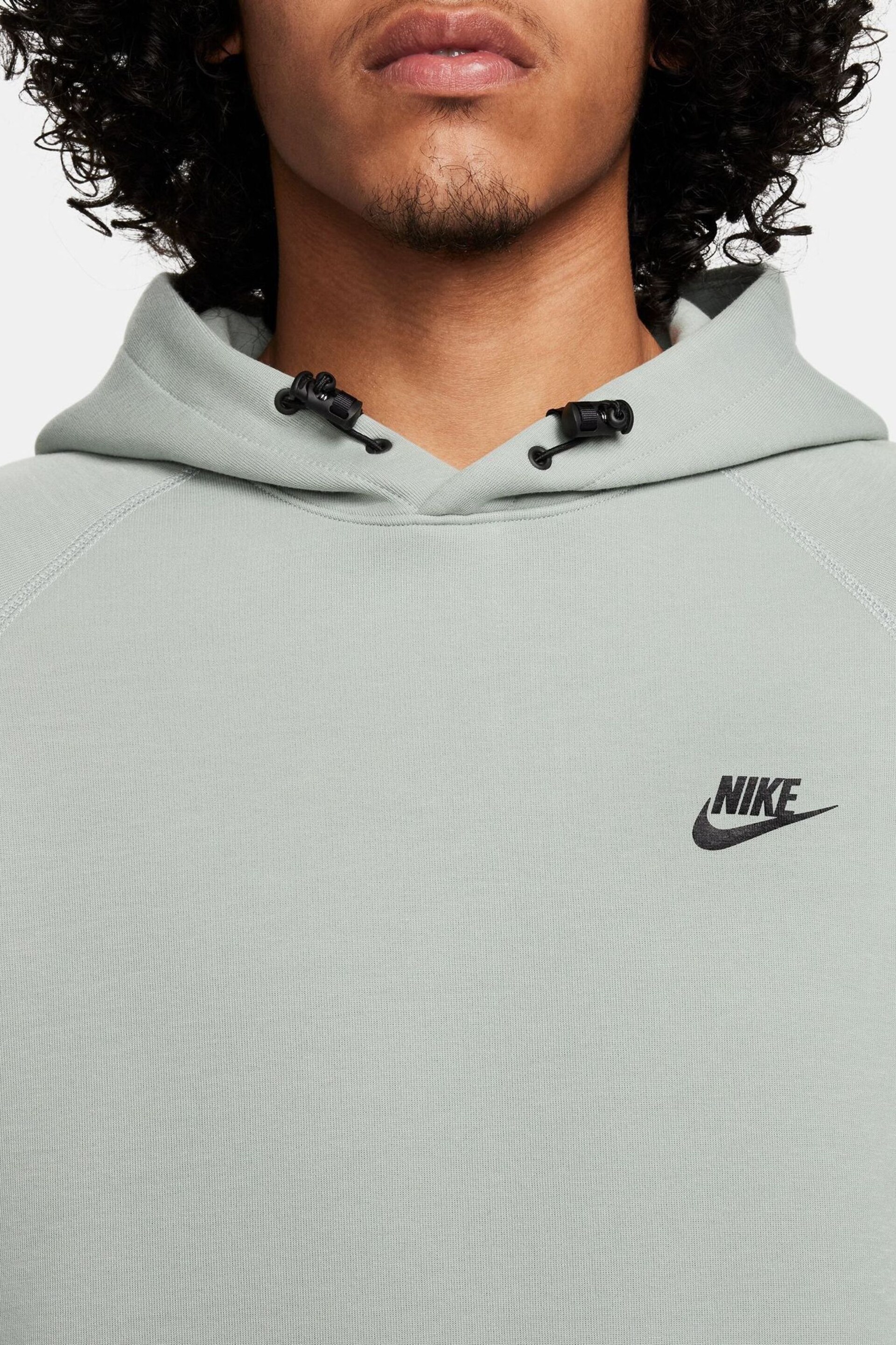 Nike Green Tech Fleece Pullover Hoodie - Image 6 of 10