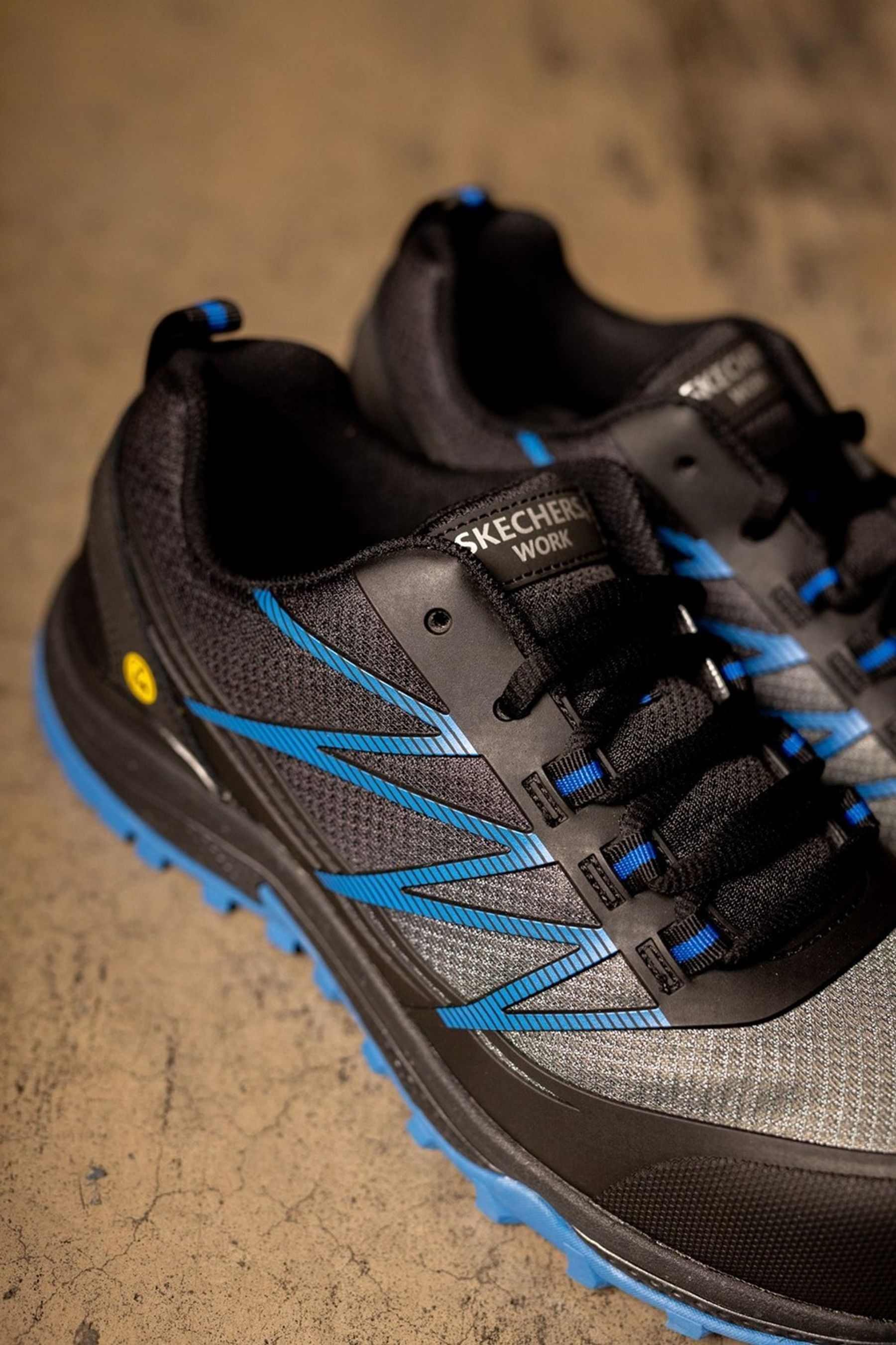 Skechers safety shoes in qatar cheap