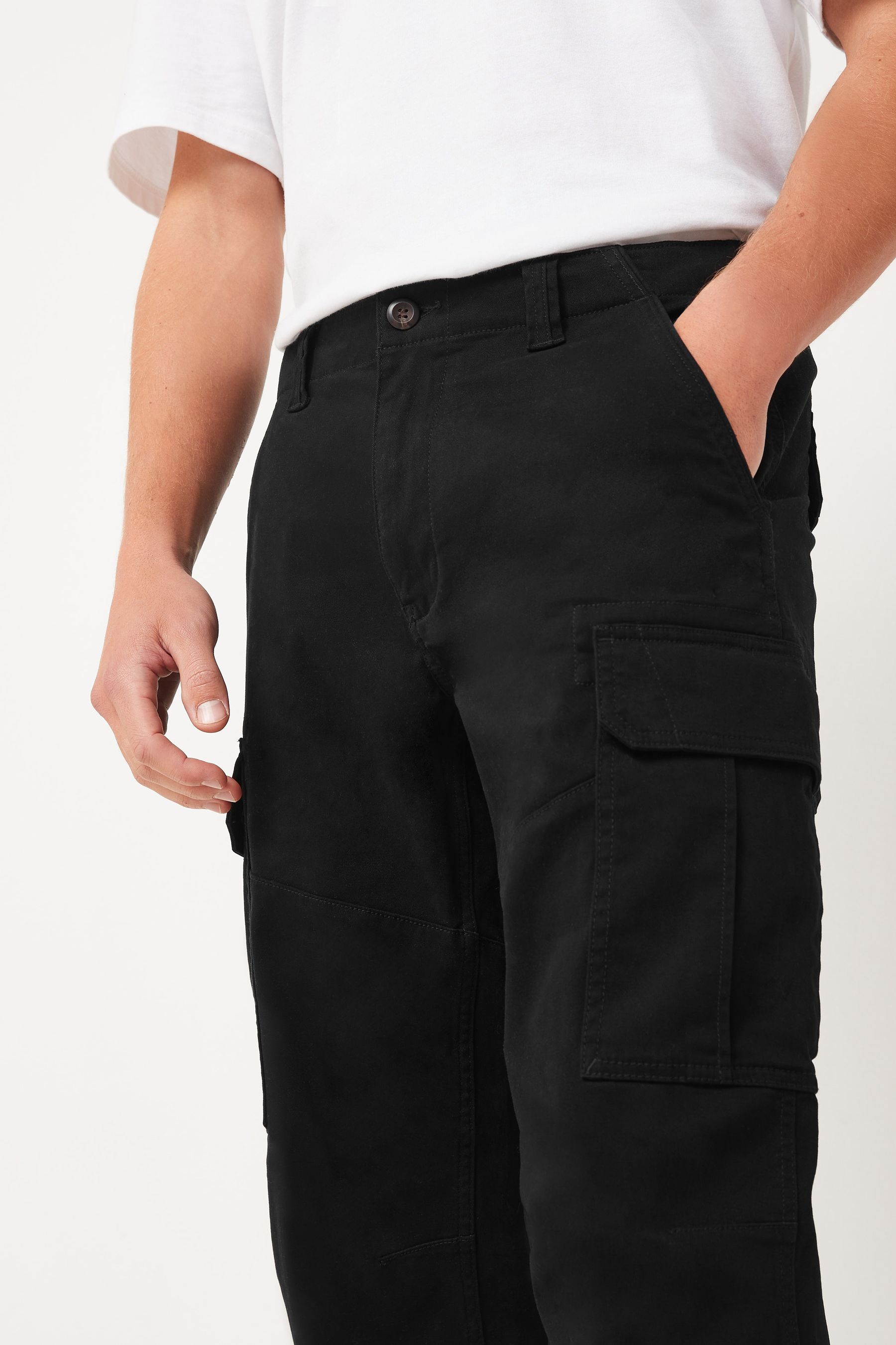 Black cotton cargo trousers discount