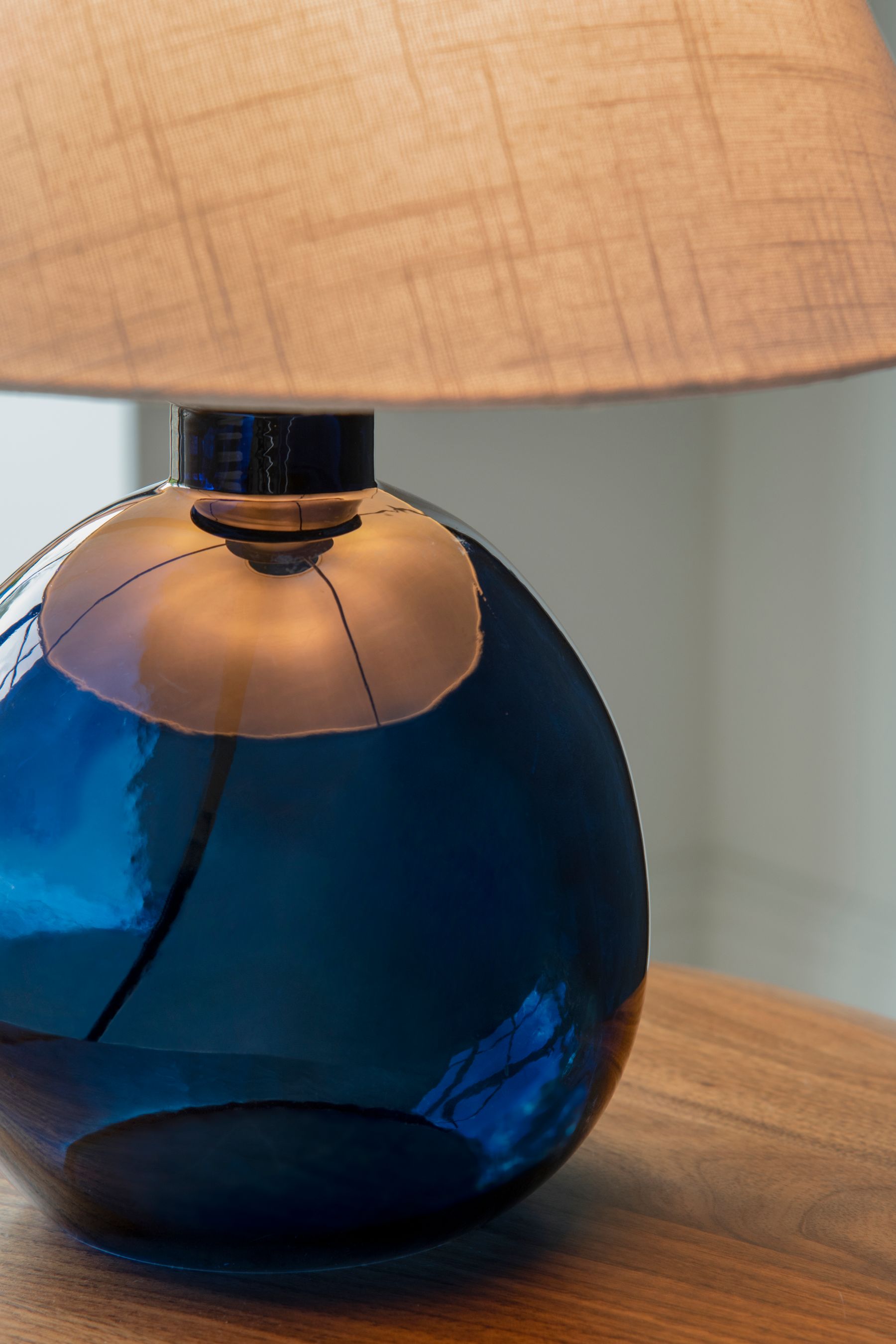 Blue glass table discount