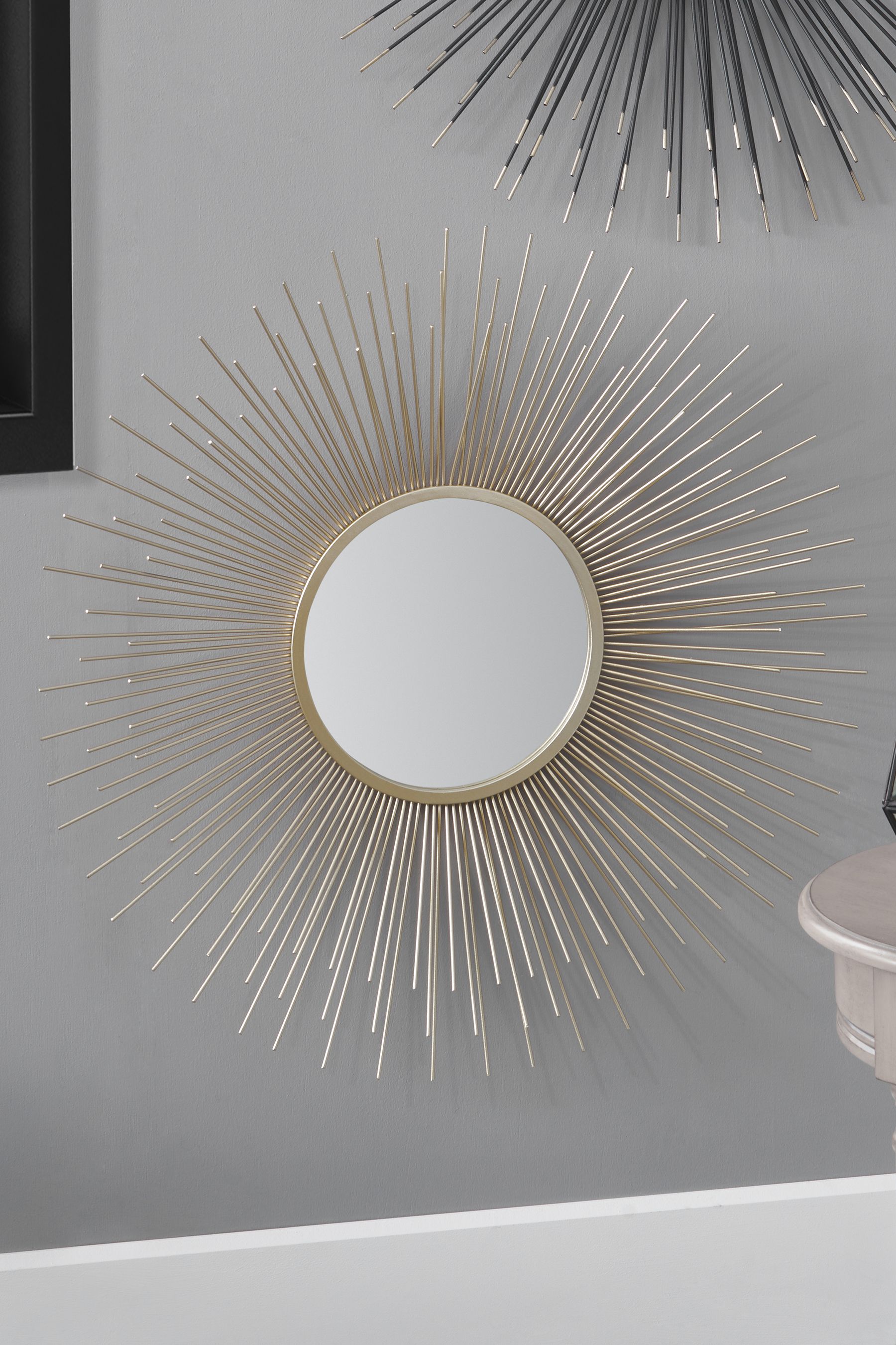 Pacific Gold Starburst Round Wall Mirror