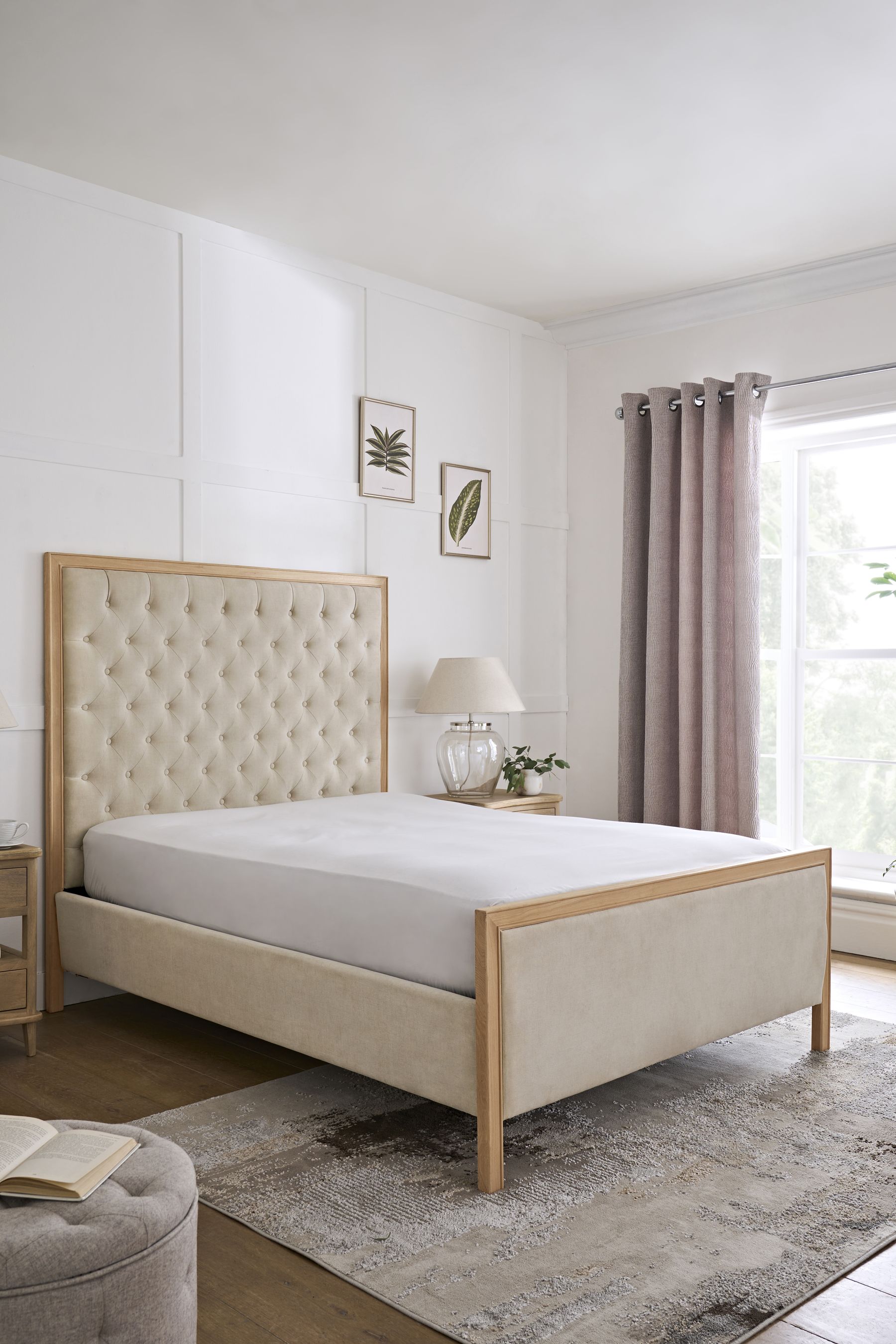 Upholstered store bed foundation