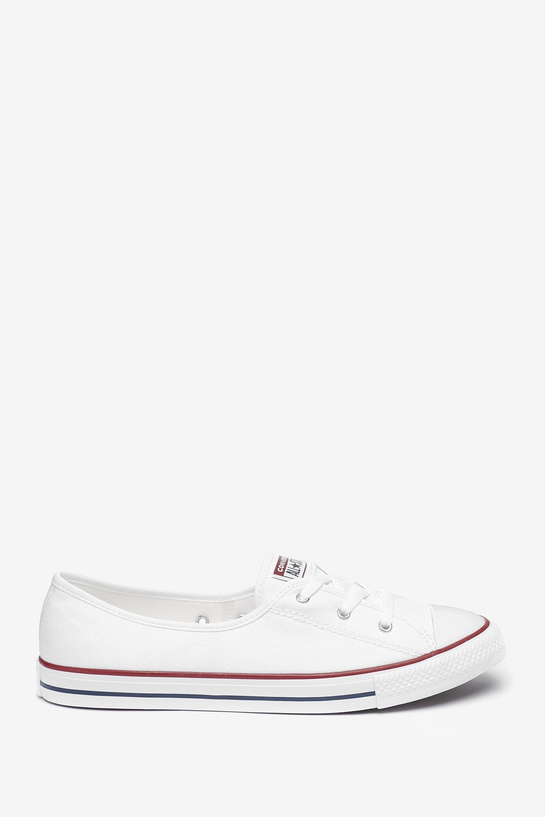 Converse ballerina store with laces
