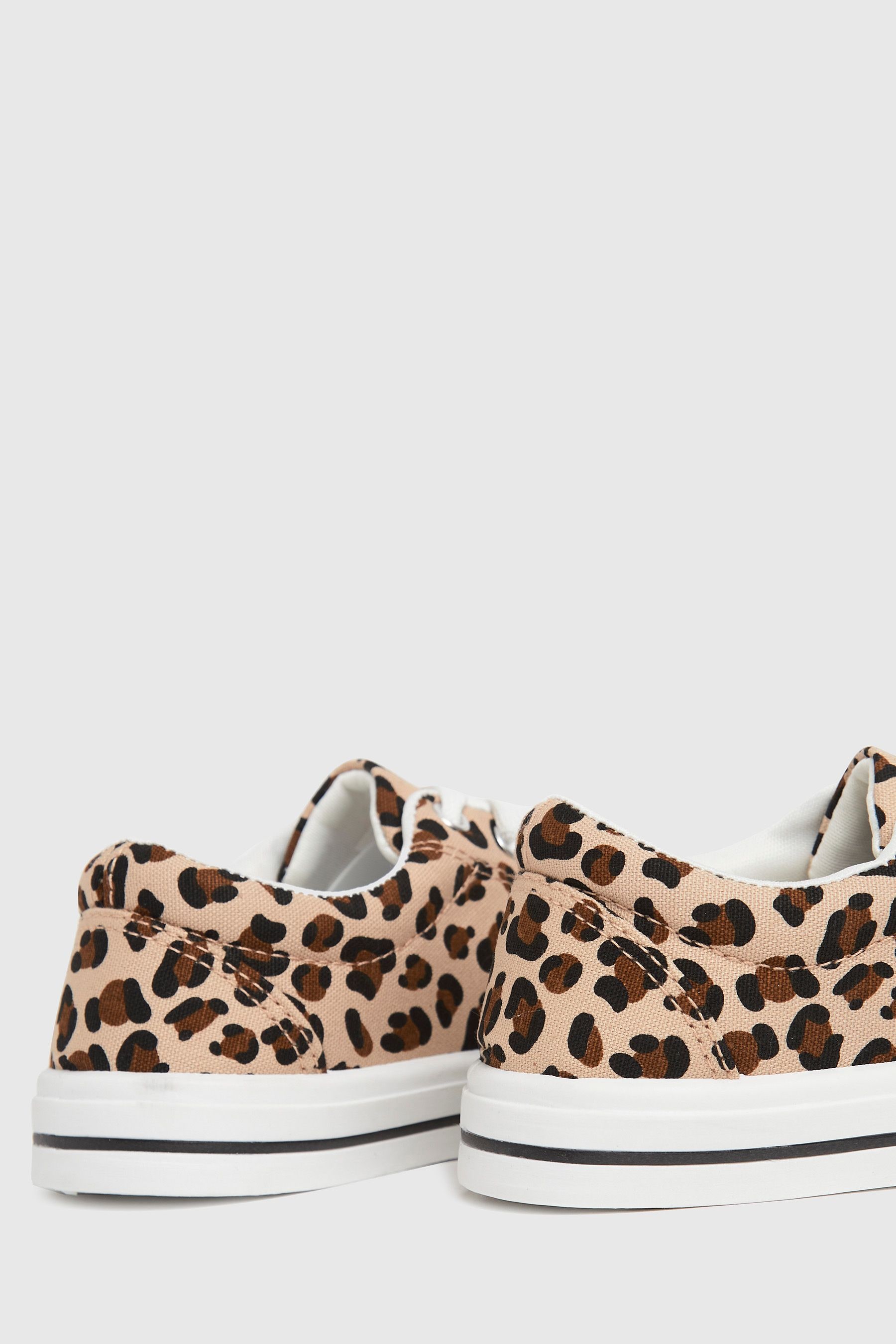 Schuh leopard print trainers top