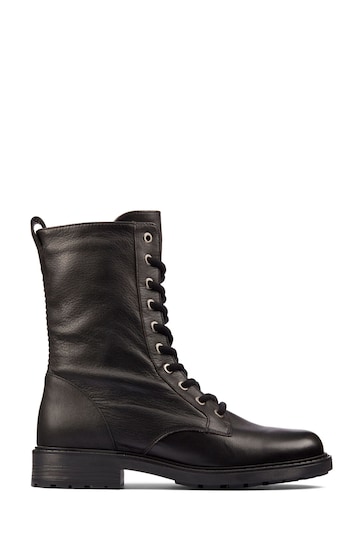 Embolden your aesthetic street fashion with the ™ Prisco Boots