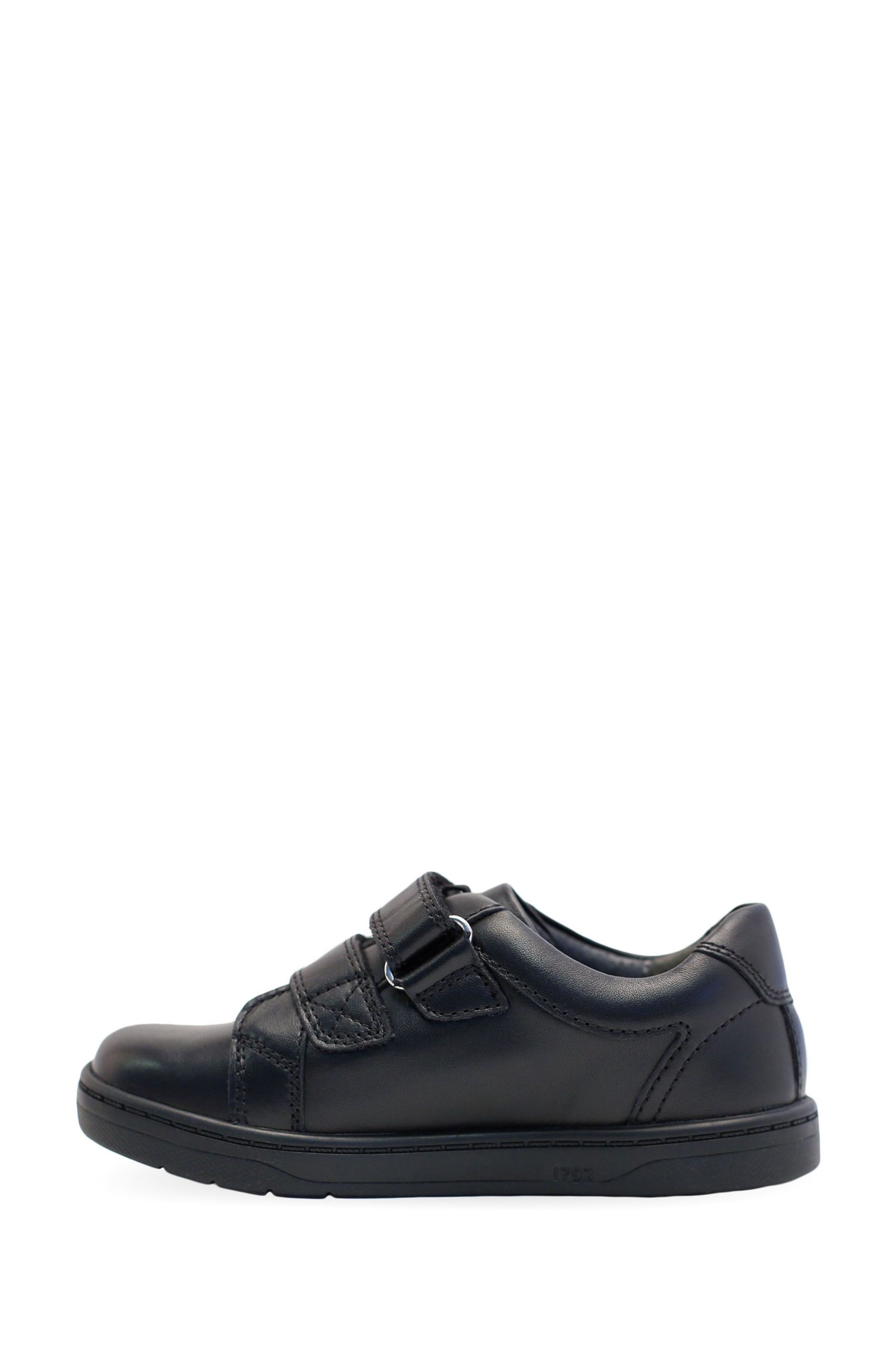 Comfy school shoes discount