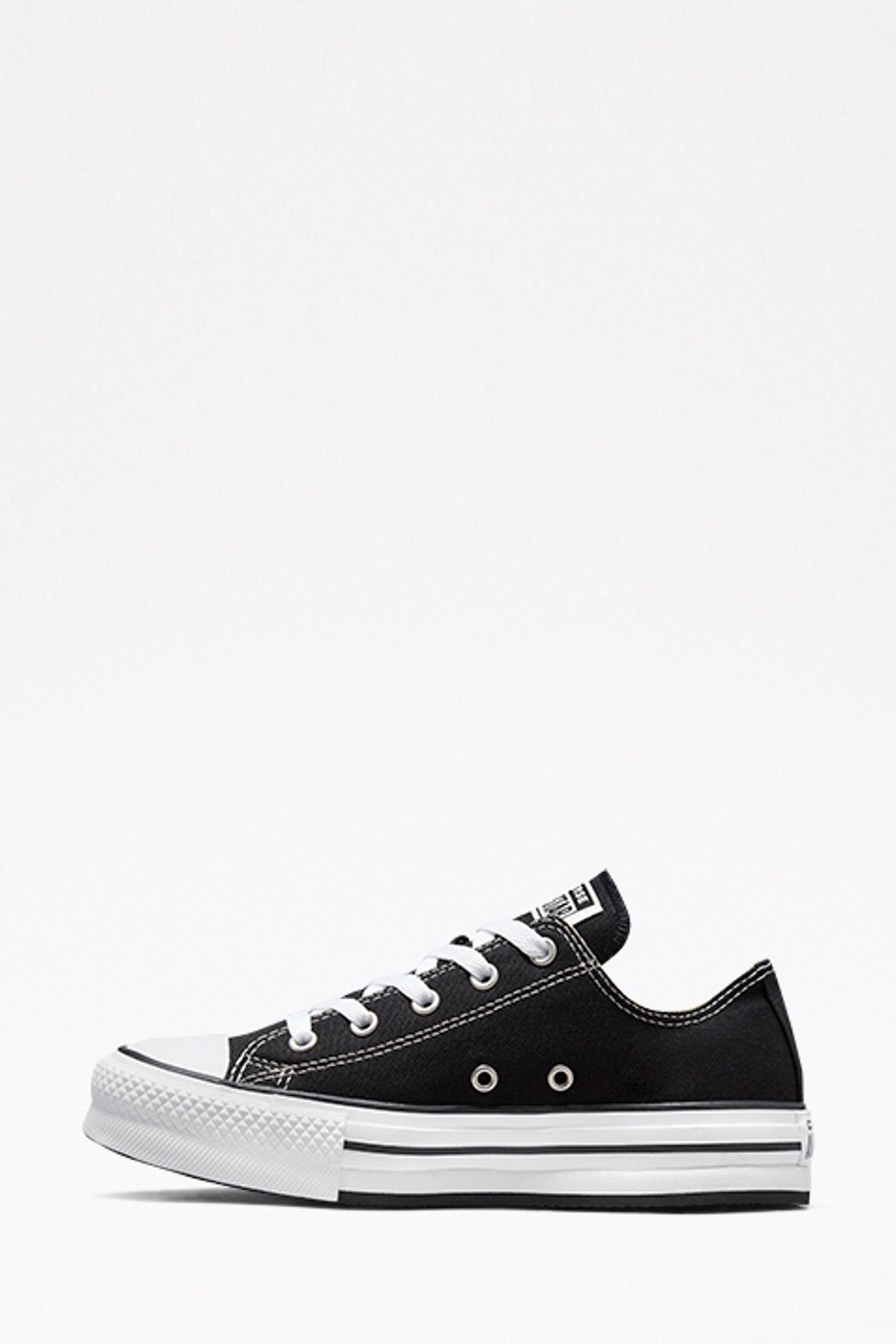 Black top ankle converse
