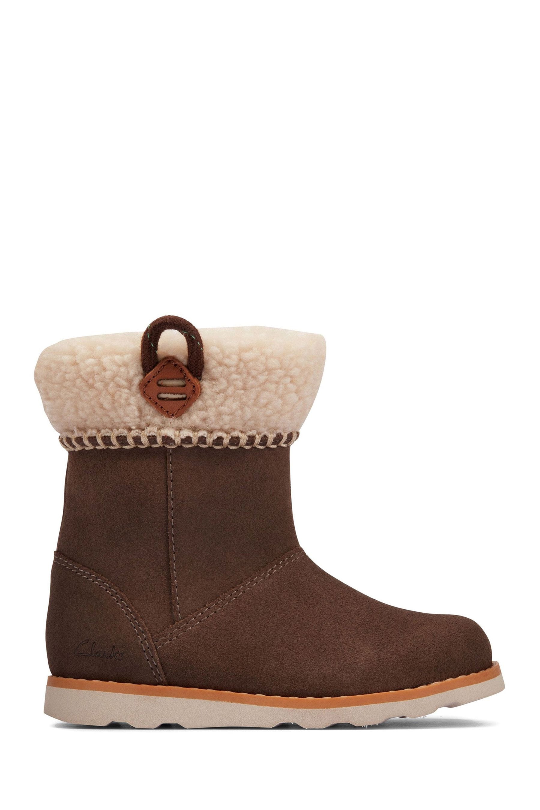 Clarks e cheap fit boots